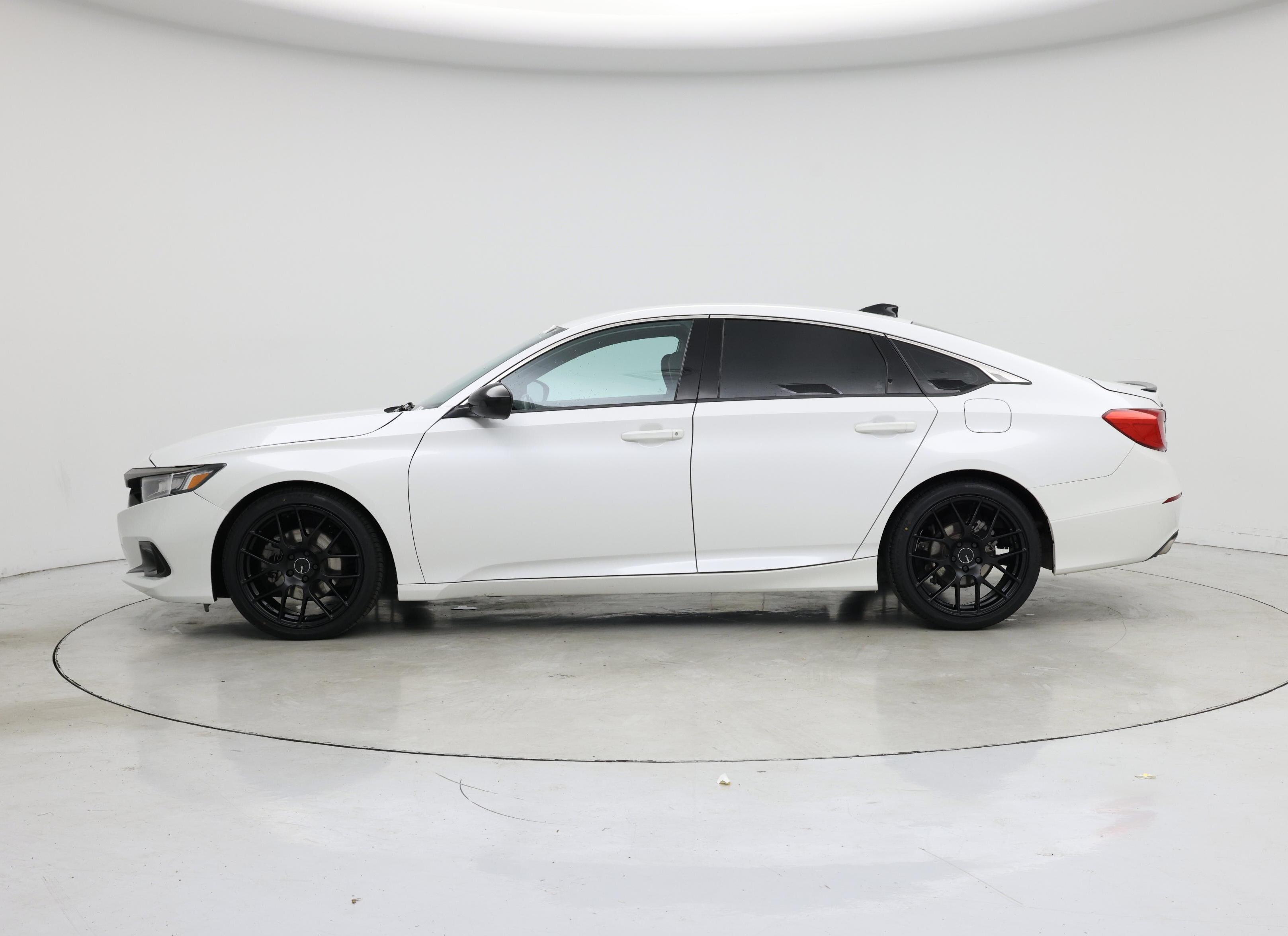 Thumbnail: 2022 Honda Accord - 3