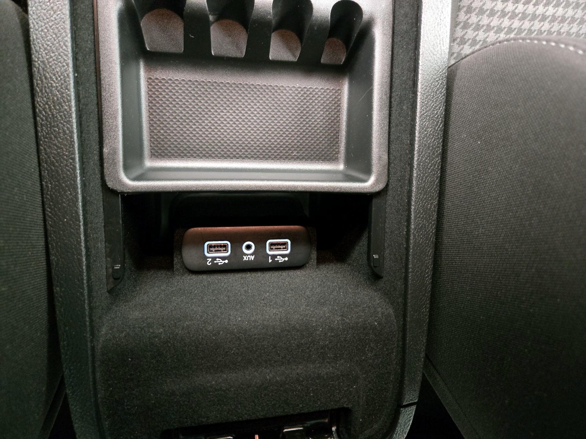 Thumbnail: 2023 Dodge Charger - 18