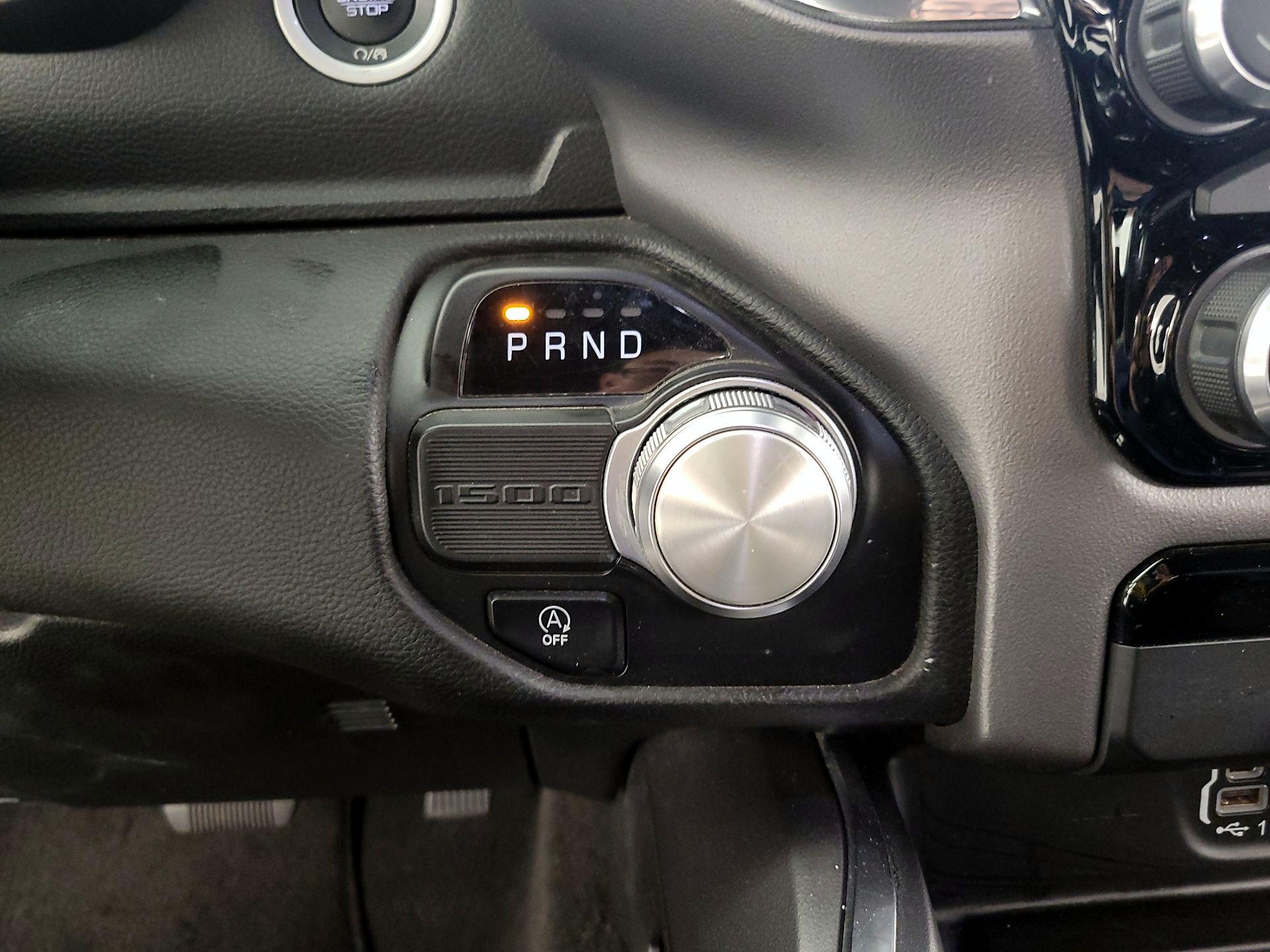 Thumbnail: 2024 RAM 1500 - 18