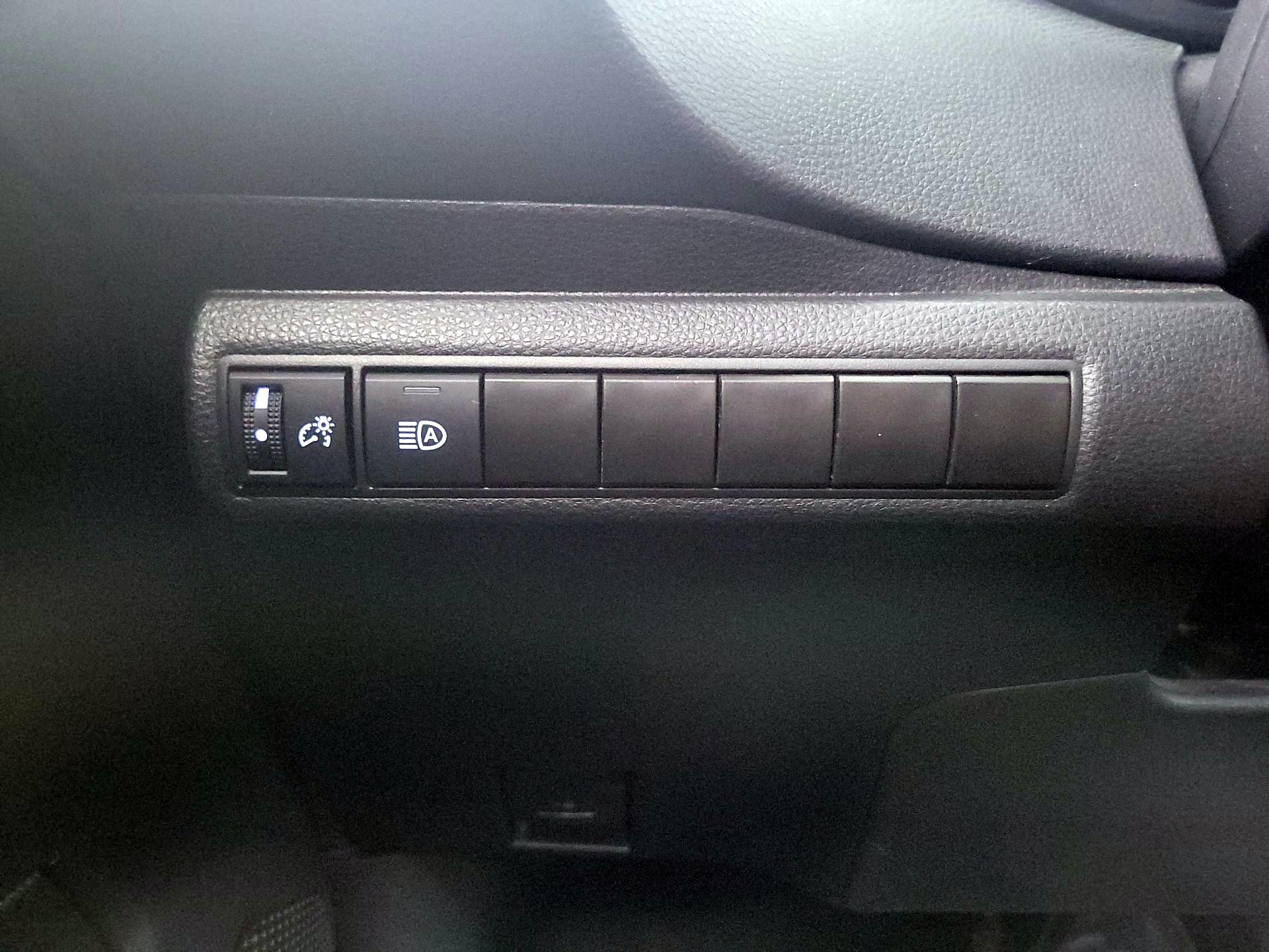 Thumbnail: 2024 Toyota Corolla - 13