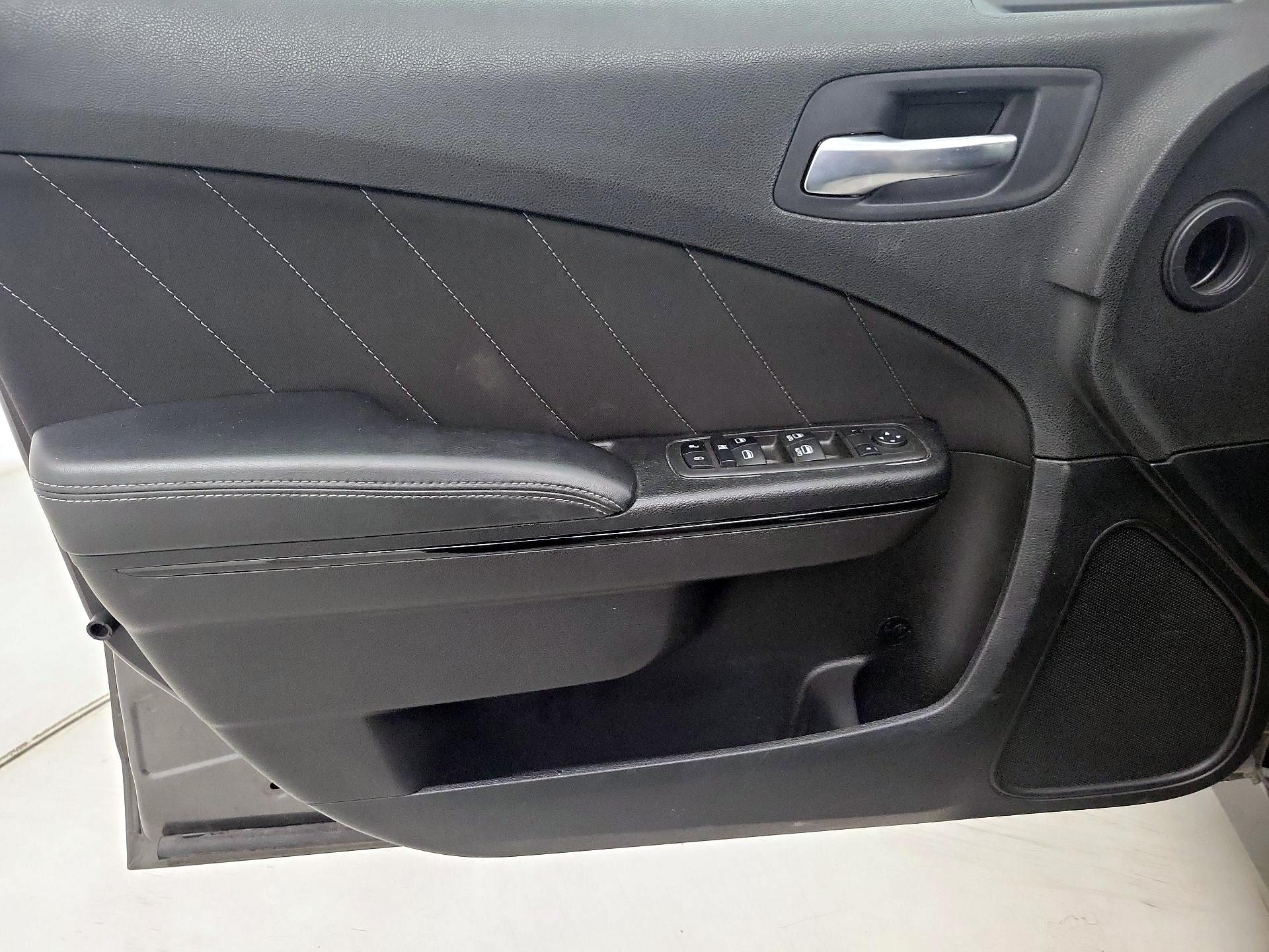 Thumbnail: 2022 Dodge Charger - 12