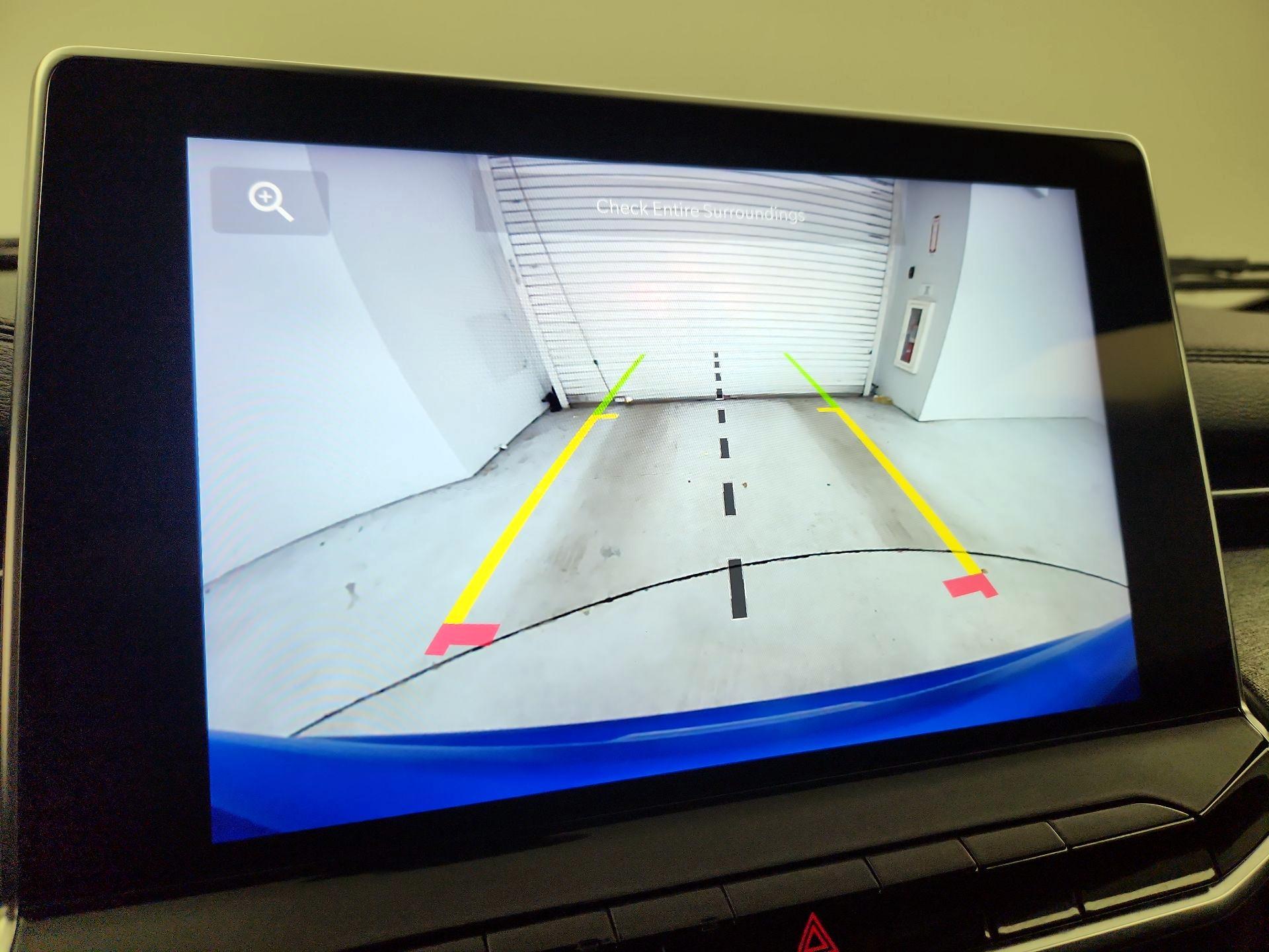 Thumbnail: 2023 Jeep Compass - 14