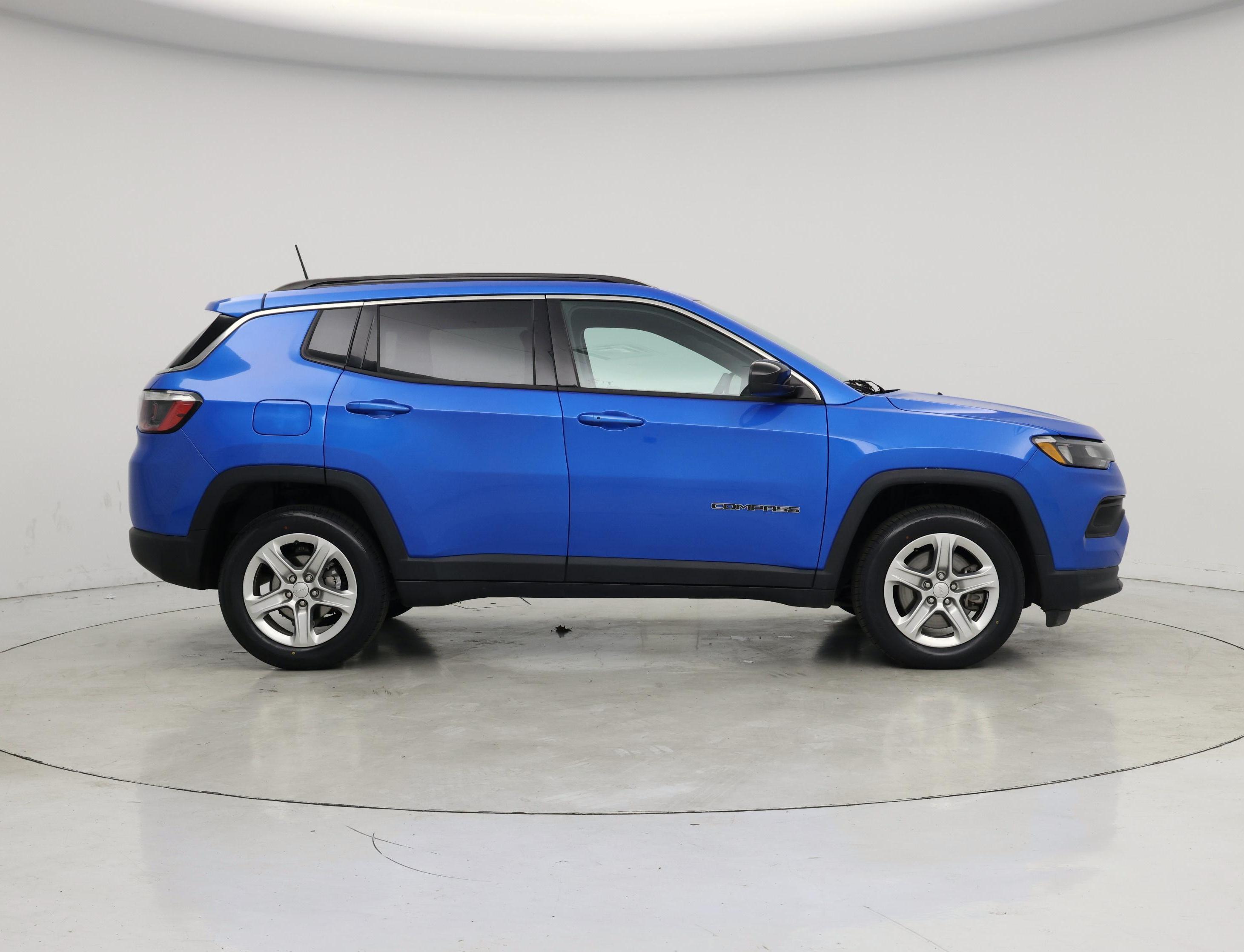Thumbnail: 2023 Jeep Compass - 7