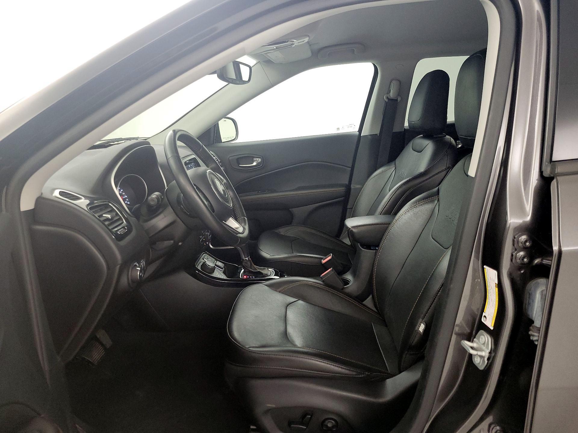 Thumbnail: 2020 Jeep Compass - 11