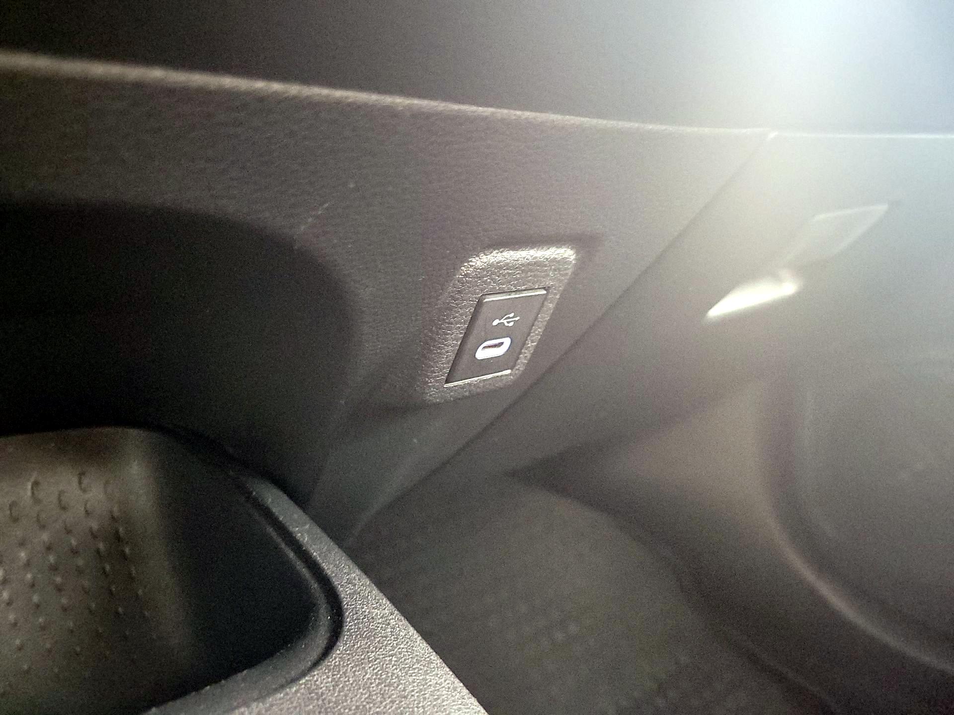 Thumbnail: 2024 Toyota Corolla - 18