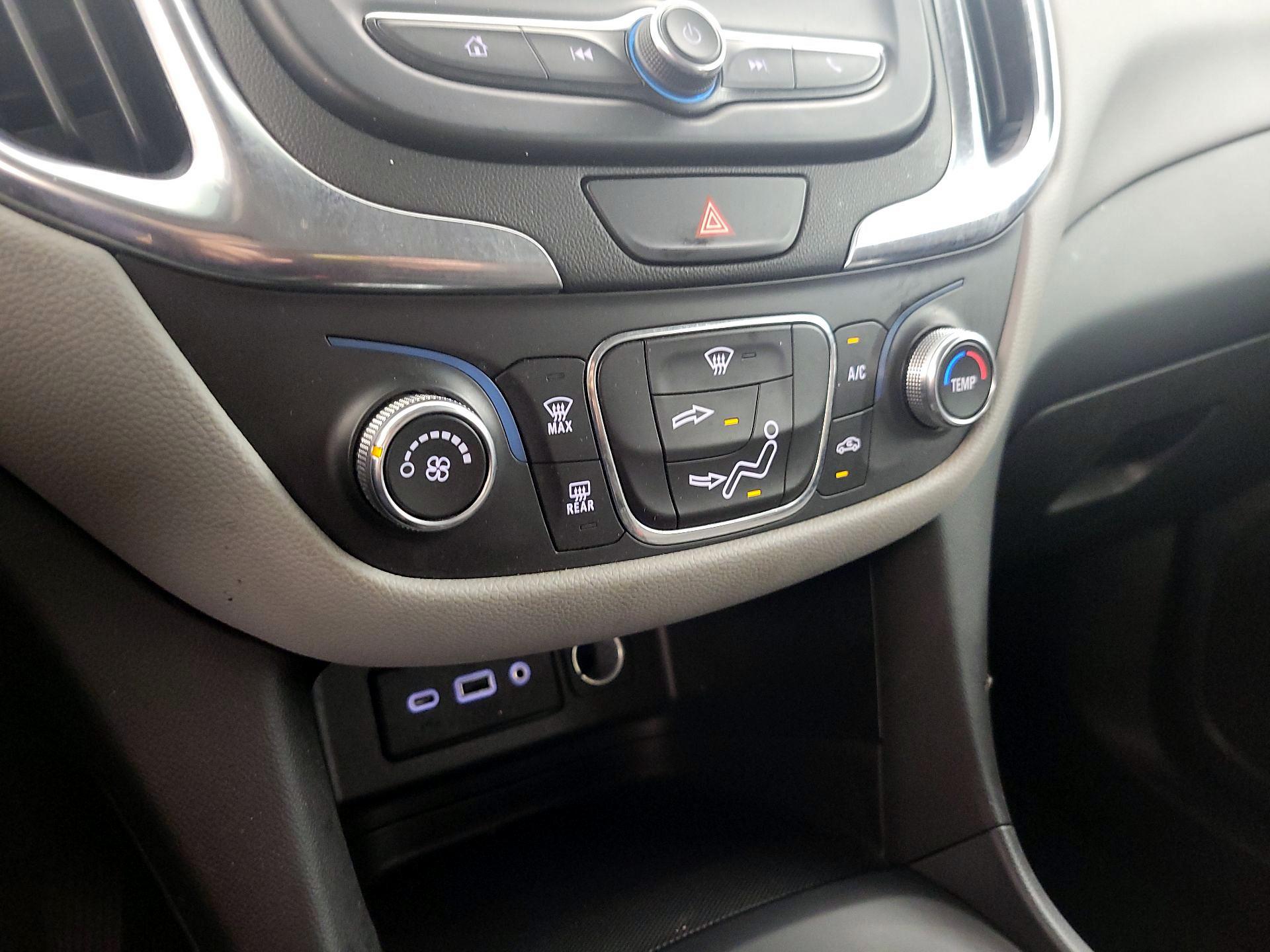 Thumbnail: 2021 Chevrolet Equinox - 16