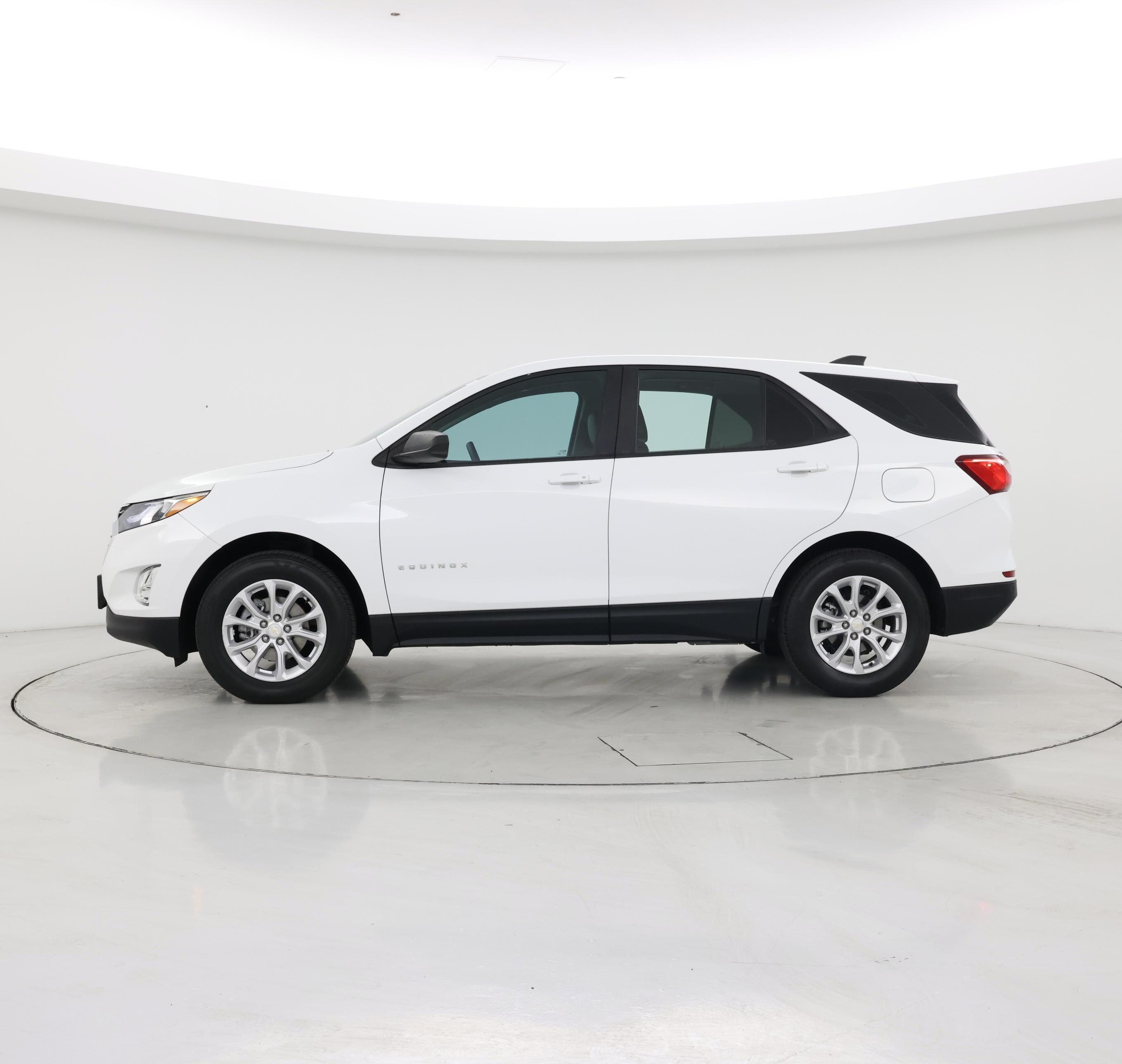 Thumbnail: 2021 Chevrolet Equinox - 3