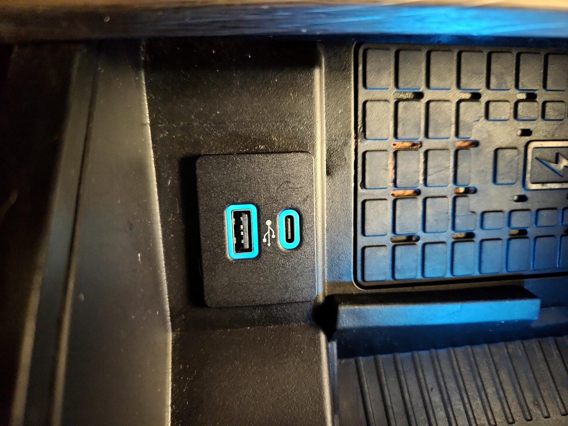 Thumbnail: 2024 Ford Expedition MAX - 19