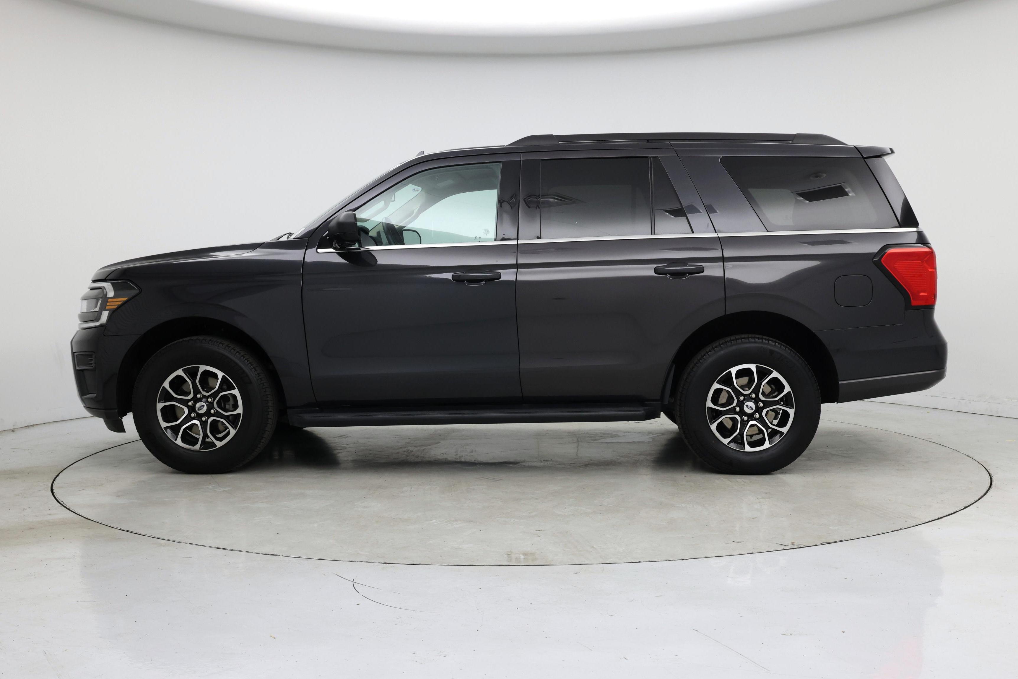 Thumbnail: 2024 Ford Expedition - 3