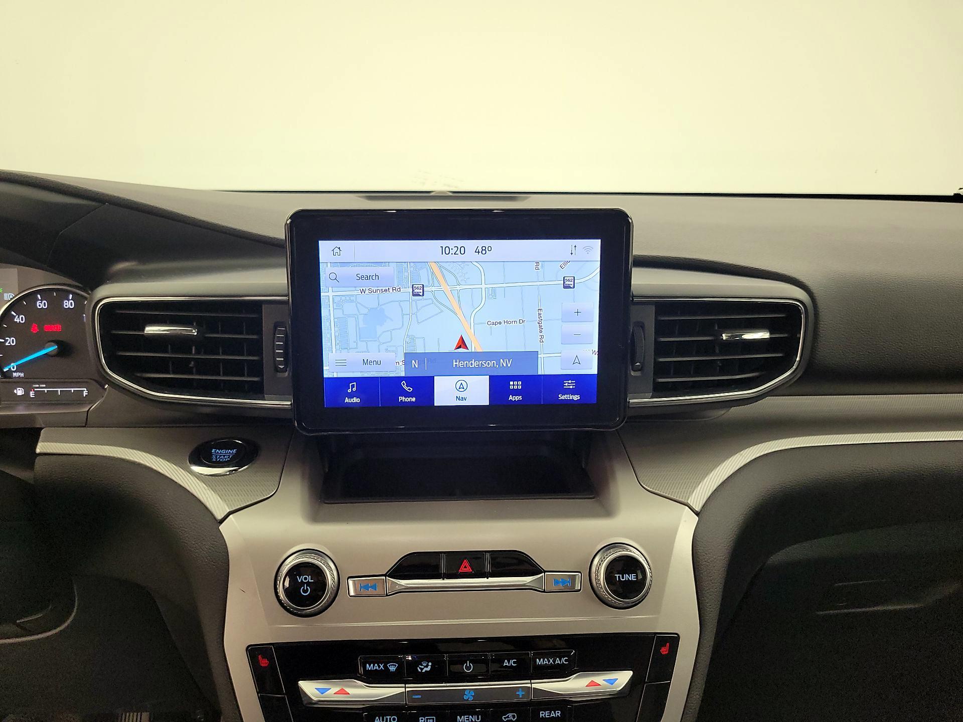 Thumbnail: 2022 Ford Explorer - 14