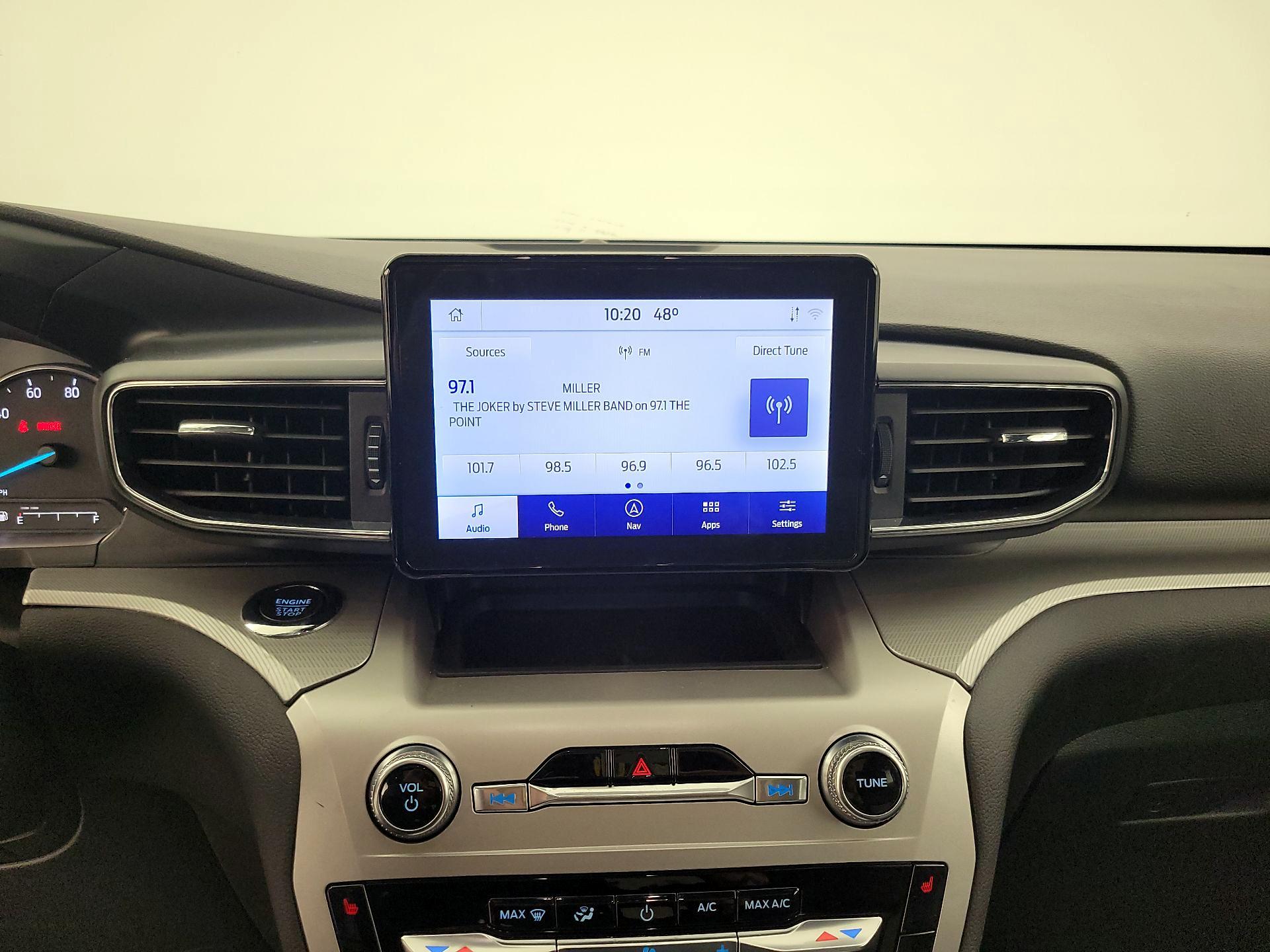 Thumbnail: 2022 Ford Explorer - 16