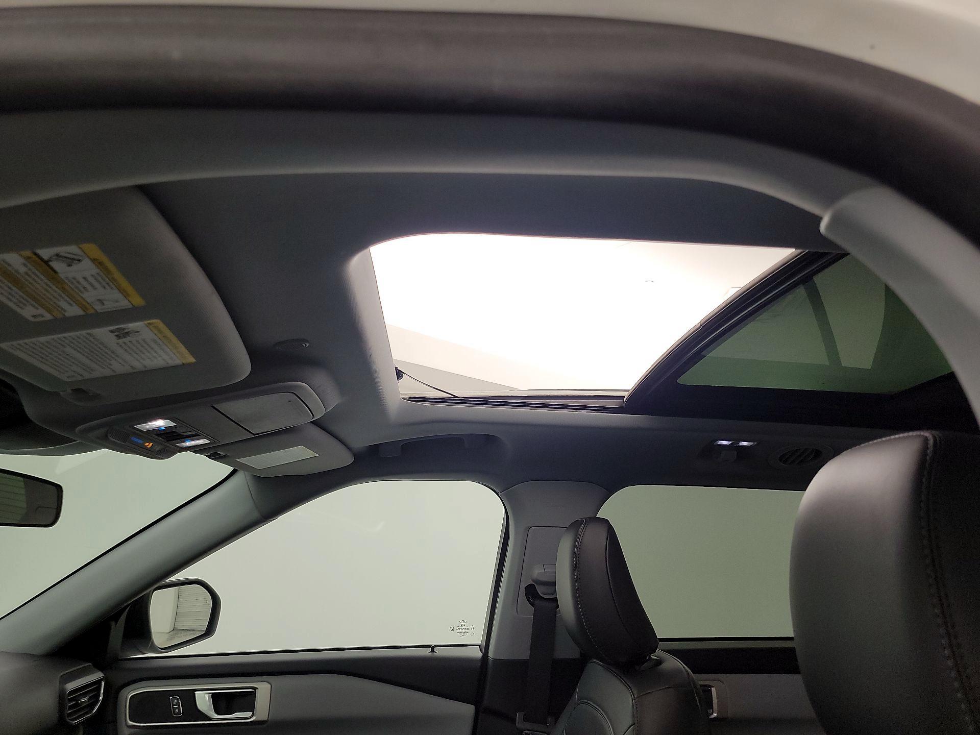 Thumbnail: 2022 Ford Explorer - 20