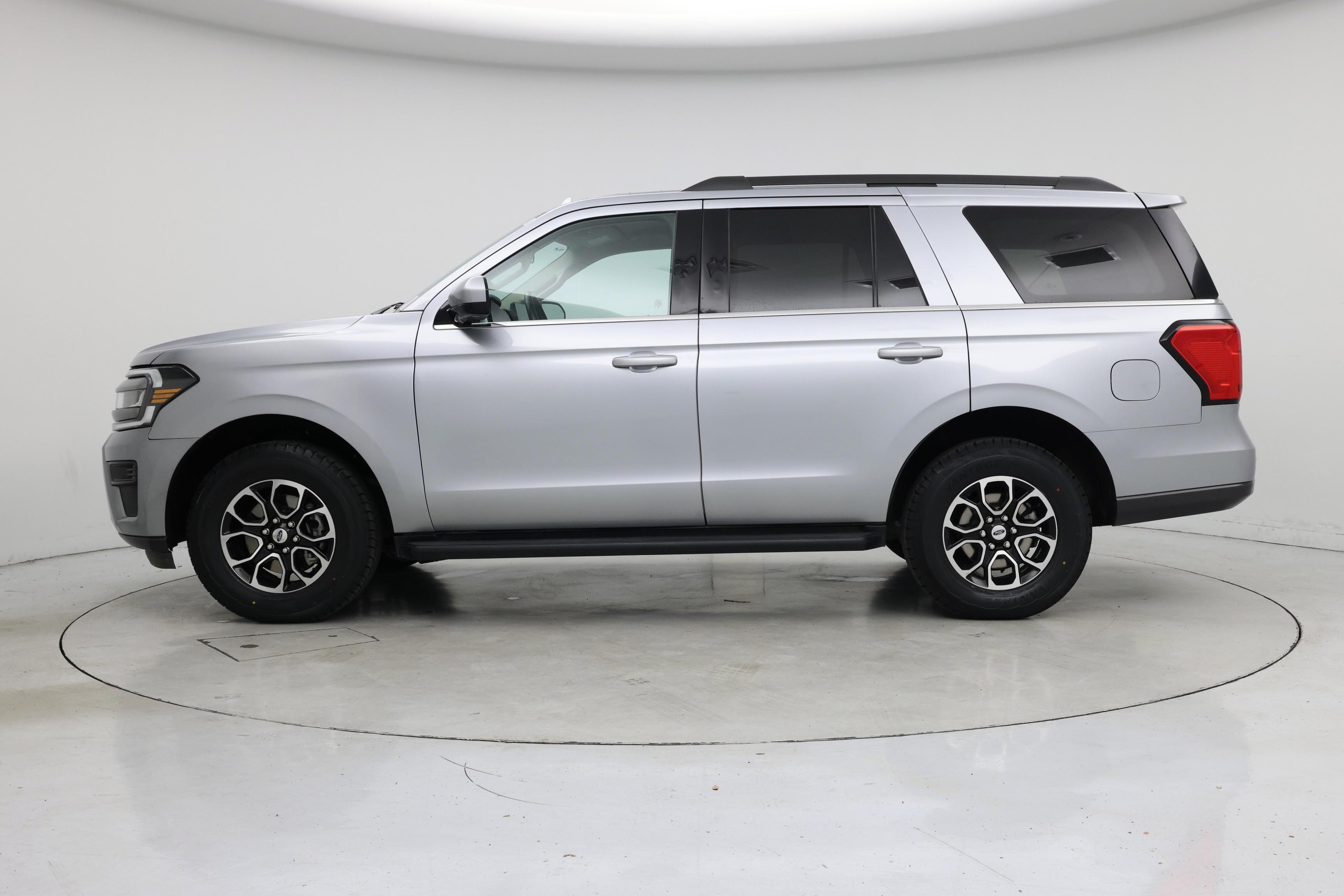 Thumbnail: 2024 Ford Expedition - 3