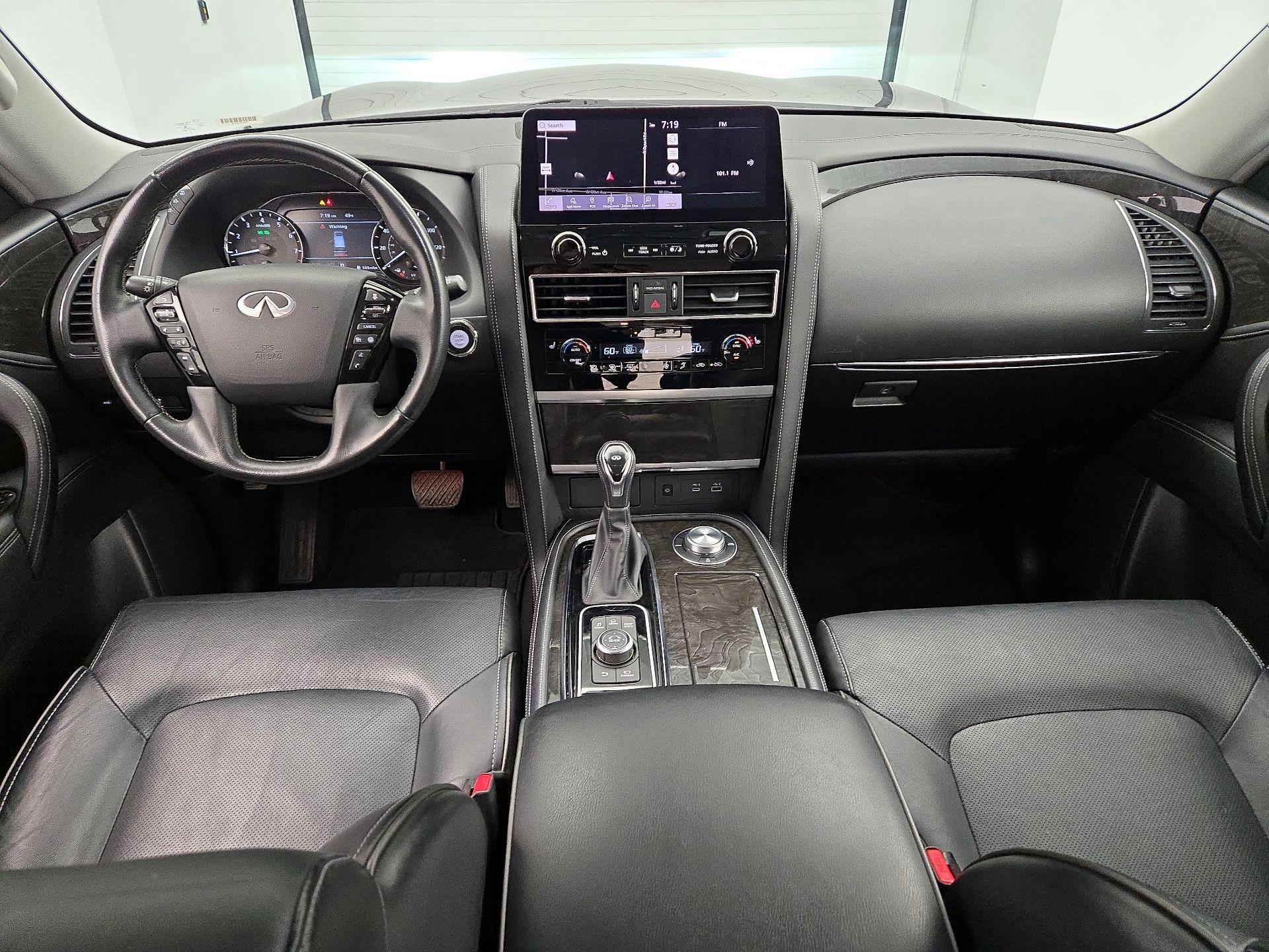 Thumbnail: 2024 INFINITI QX80 - 9