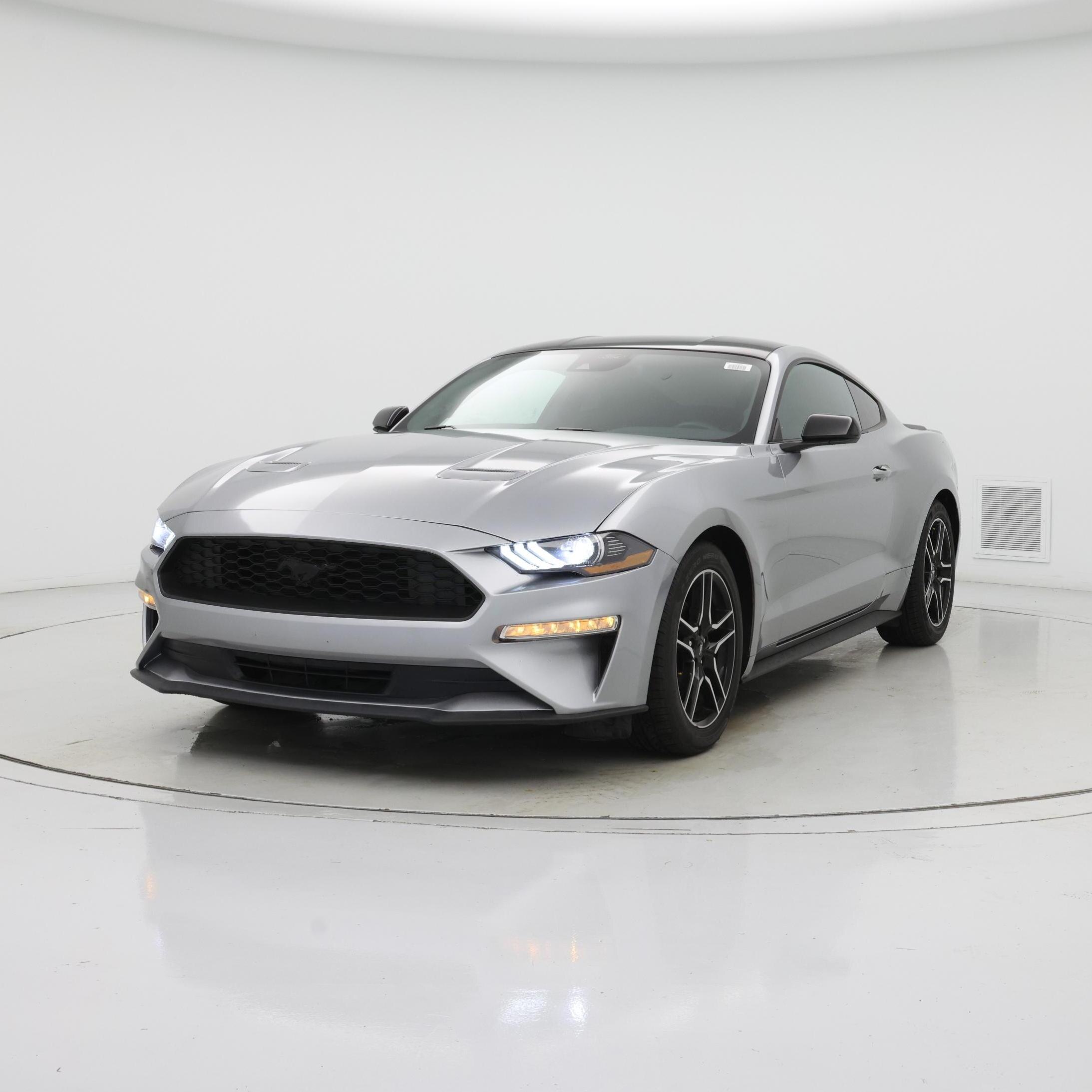 Thumbnail: 2022 Ford Mustang - 4