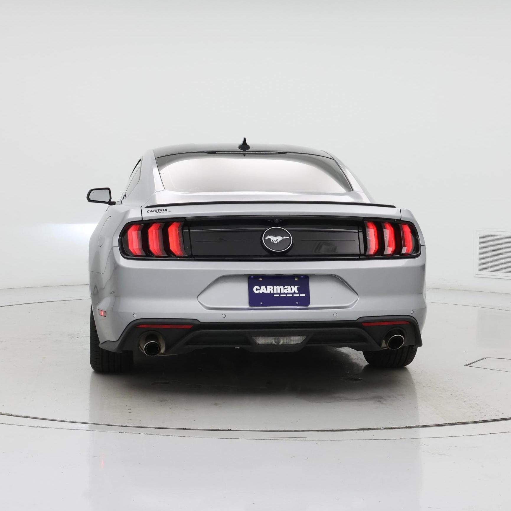 Thumbnail: 2022 Ford Mustang - 6