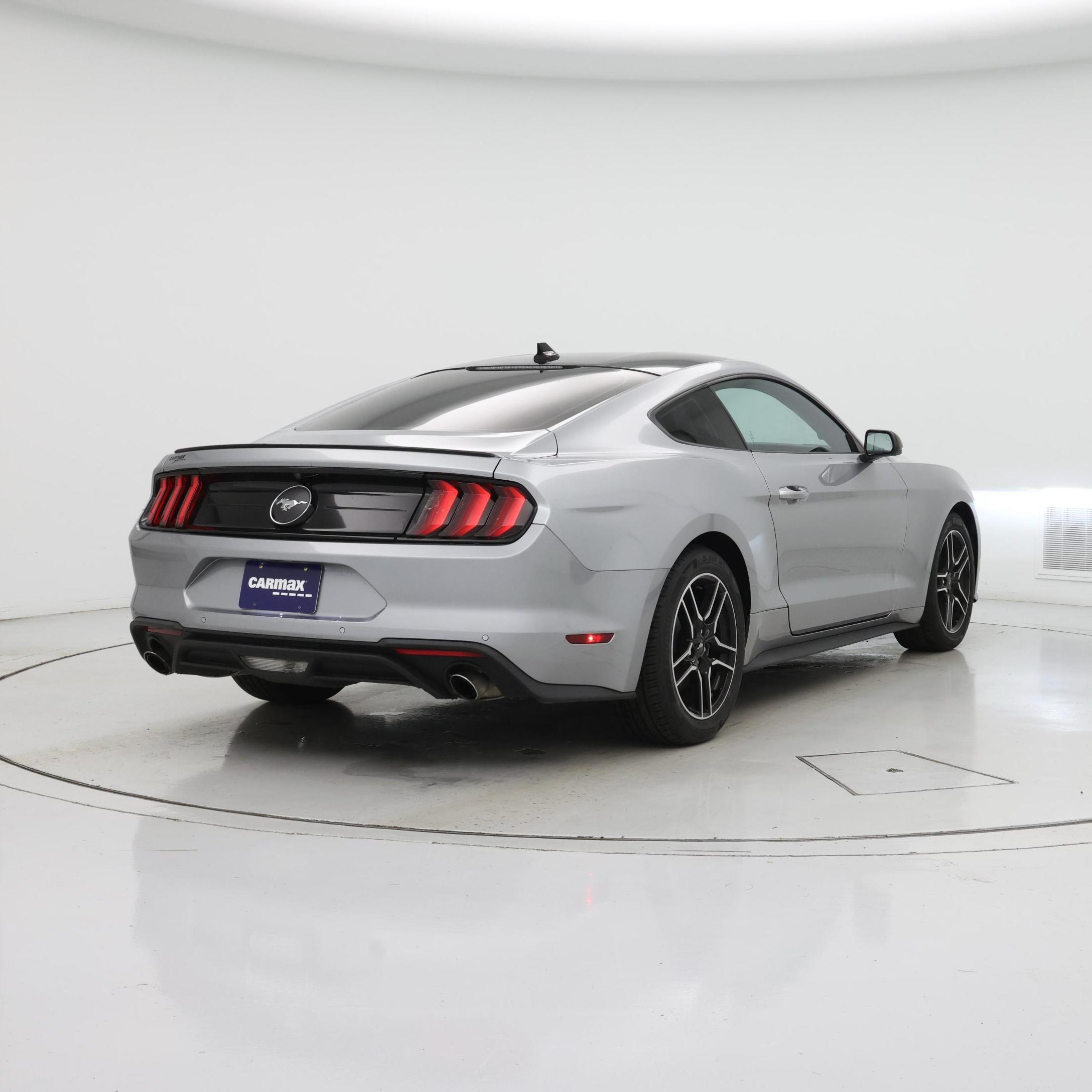 Thumbnail: 2022 Ford Mustang - 8
