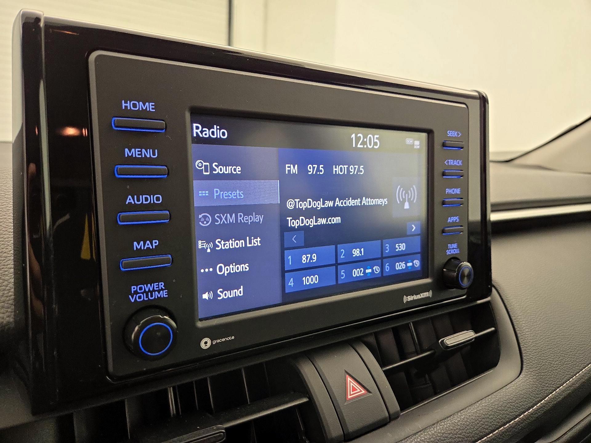 Thumbnail: 2021 Toyota RAV4 - 15