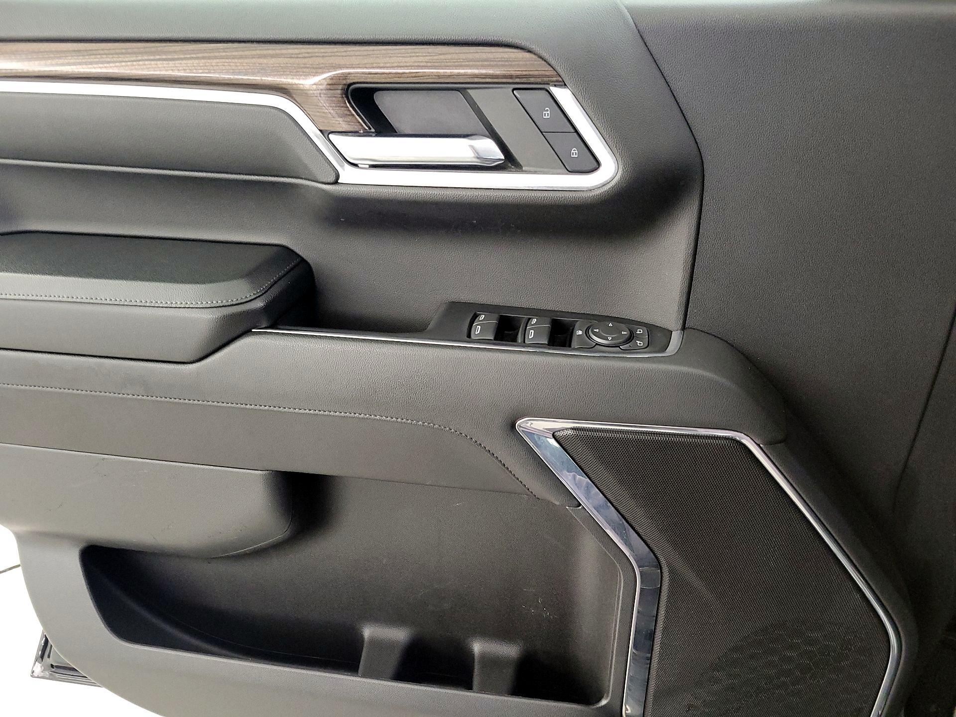 Thumbnail: 2024 Chevrolet Silverado 1500 - 12