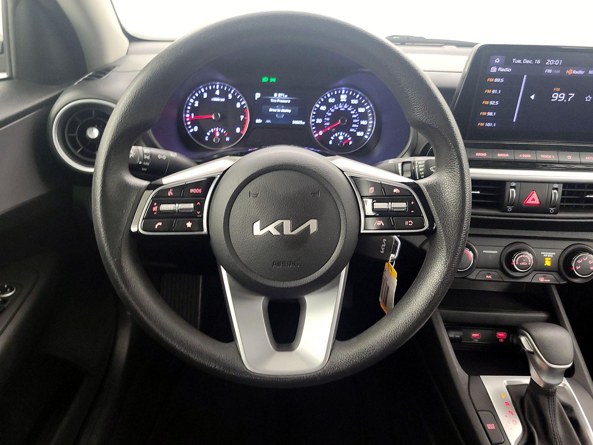 Thumbnail: 2024 Kia Forte - 10