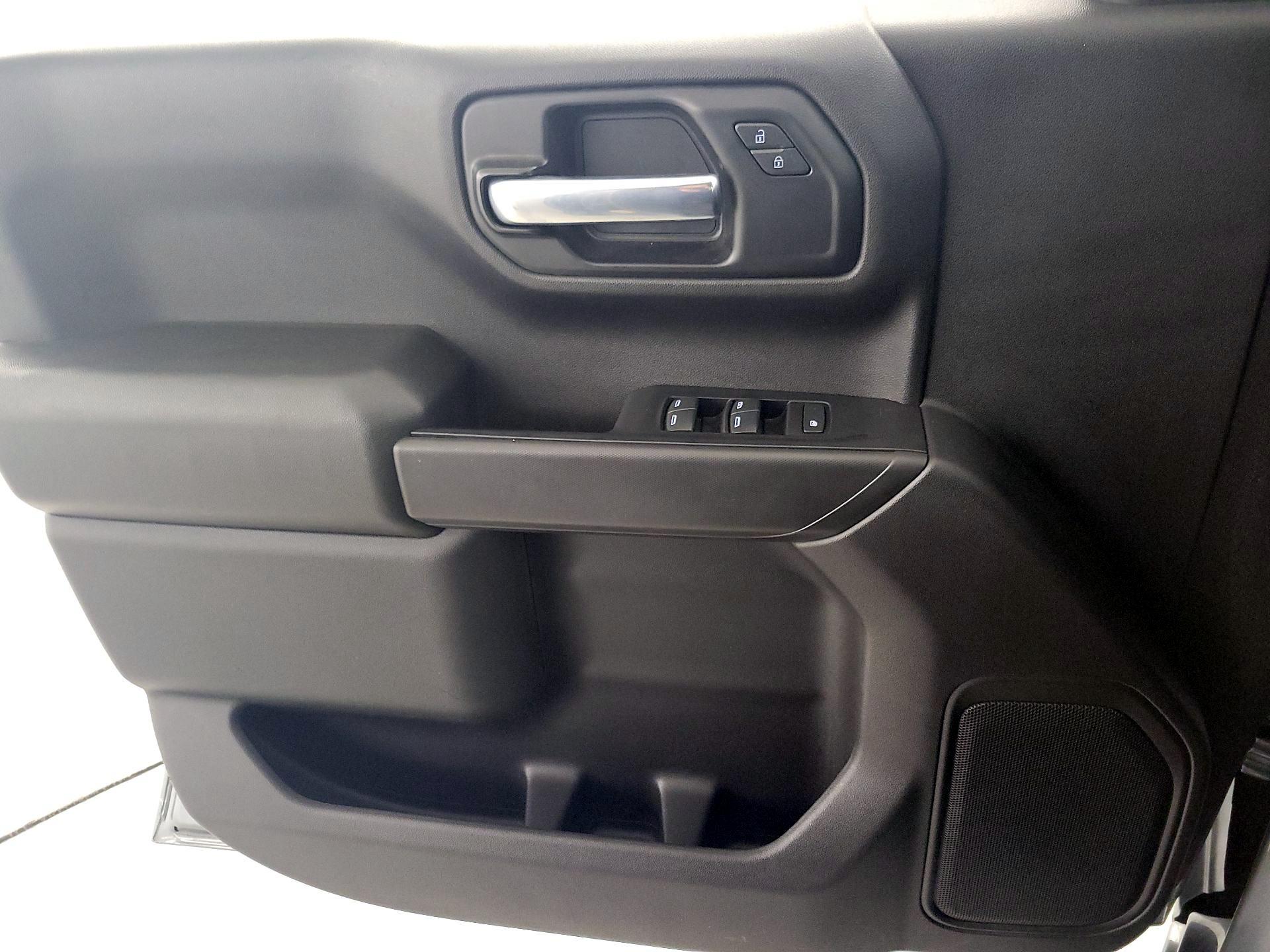 Thumbnail: 2021 Chevrolet Silverado 1500 - 12