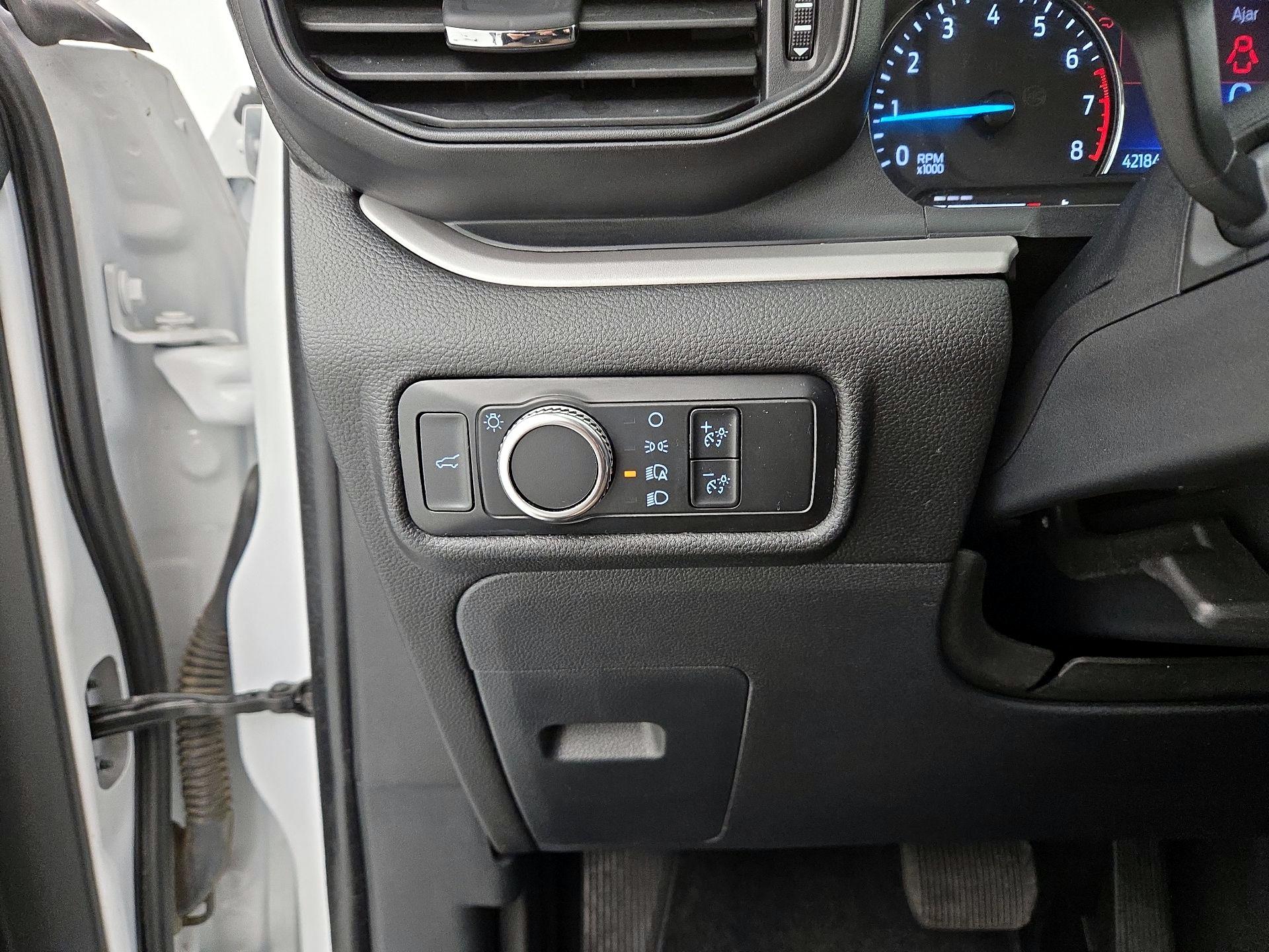 Thumbnail: 2023 Ford Explorer - 13