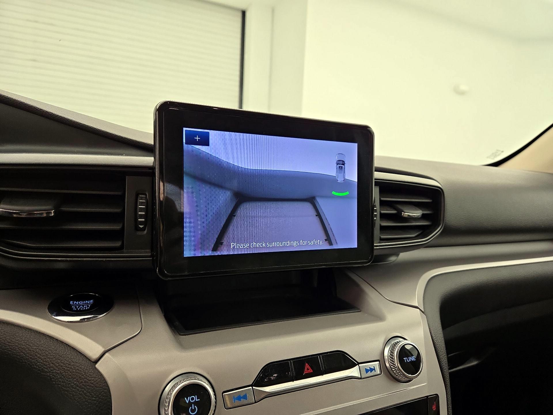 Thumbnail: 2023 Ford Explorer - 14