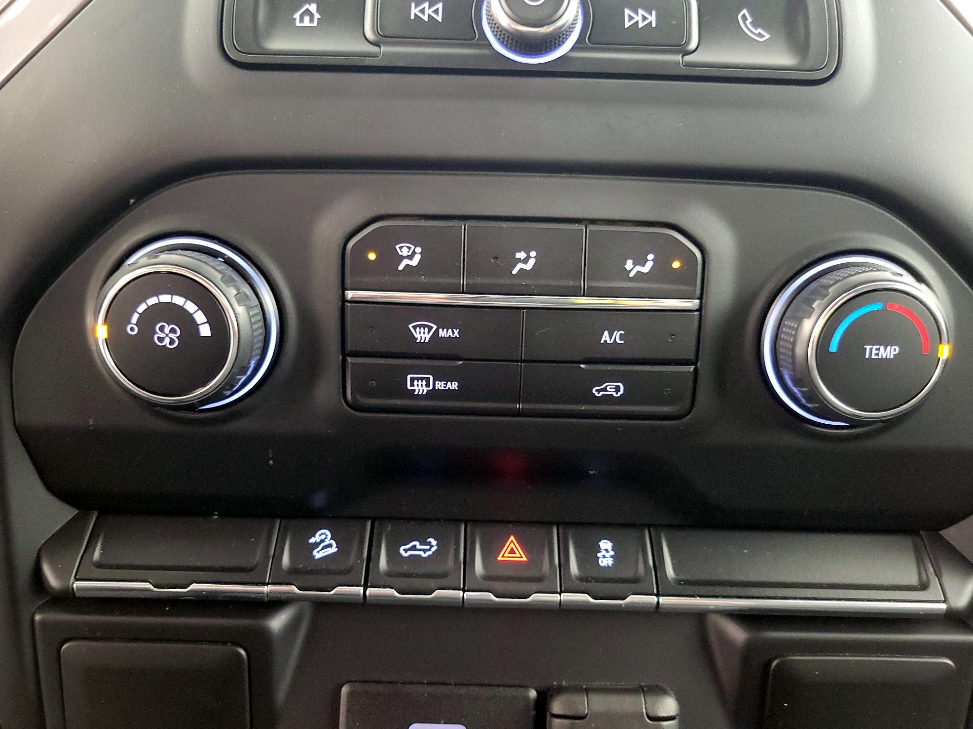 Thumbnail: 2020 Chevrolet Silverado 1500 - 16