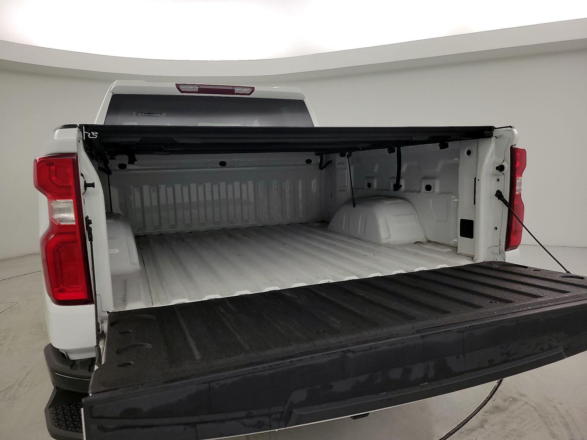 Thumbnail: 2020 Chevrolet Silverado 1500 - 20