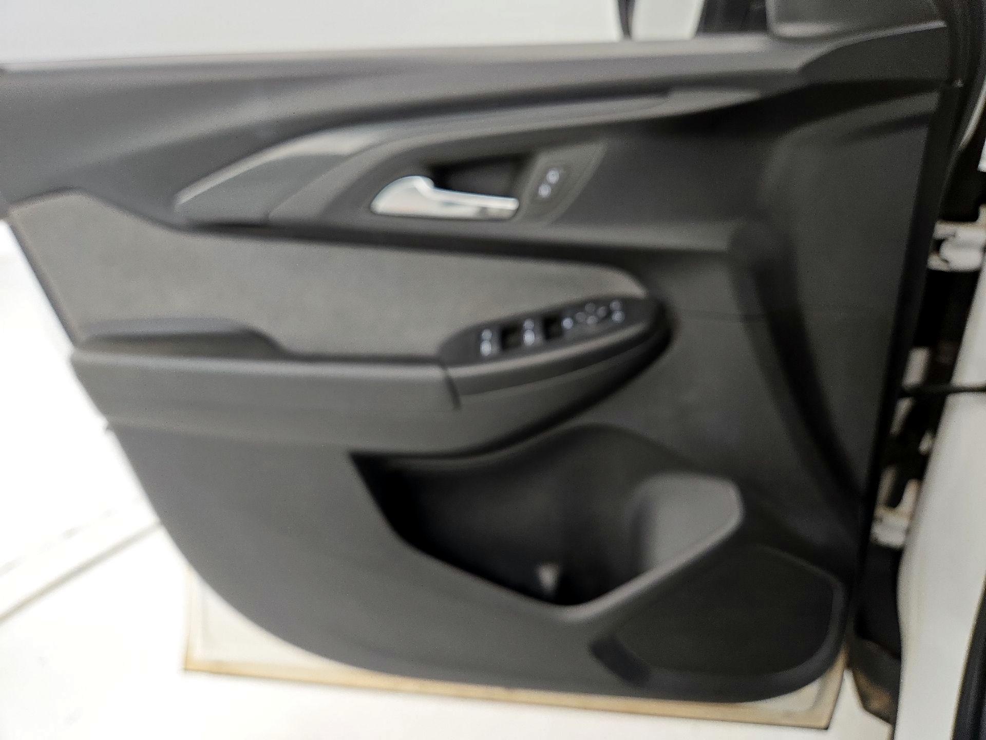 Thumbnail: 2023 Chevrolet TrailBlazer - 12