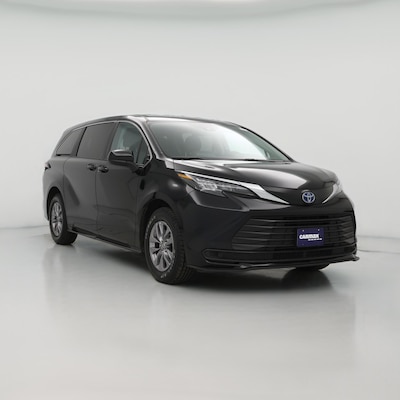 2024 Toyota Sienna Hybrid LE