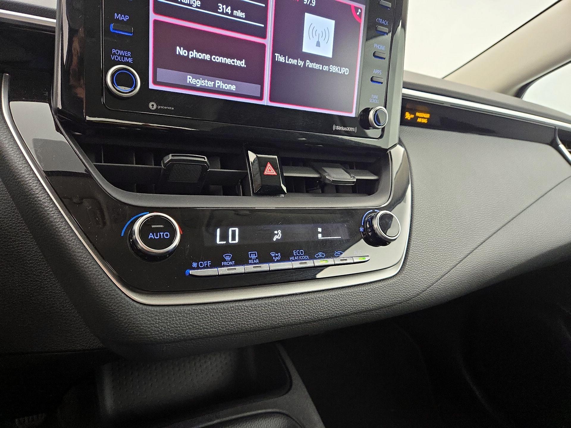 Thumbnail: 2022 Toyota Corolla - 16