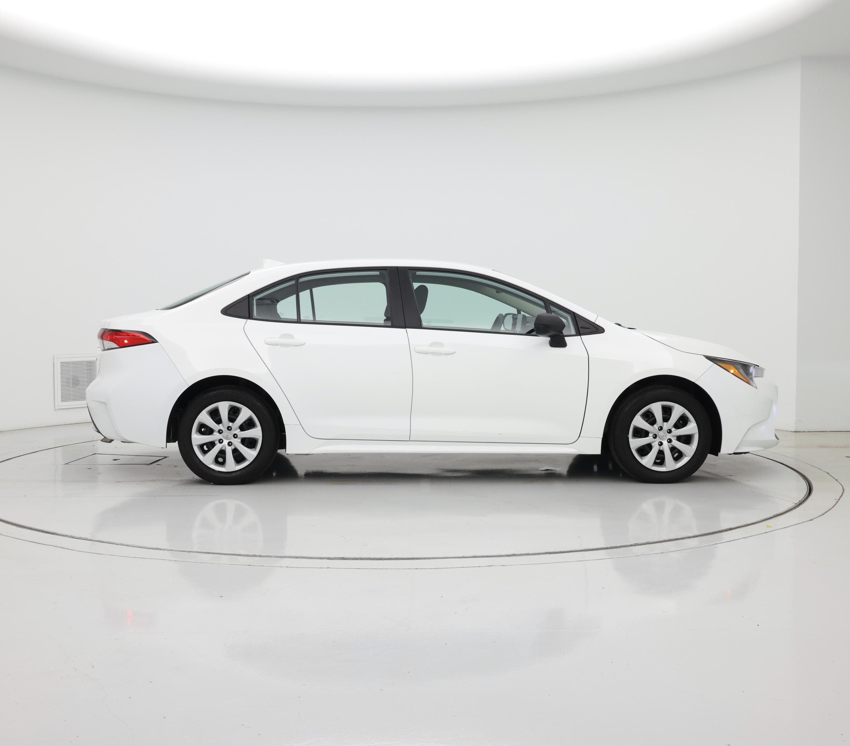 Thumbnail: 2022 Toyota Corolla - 7