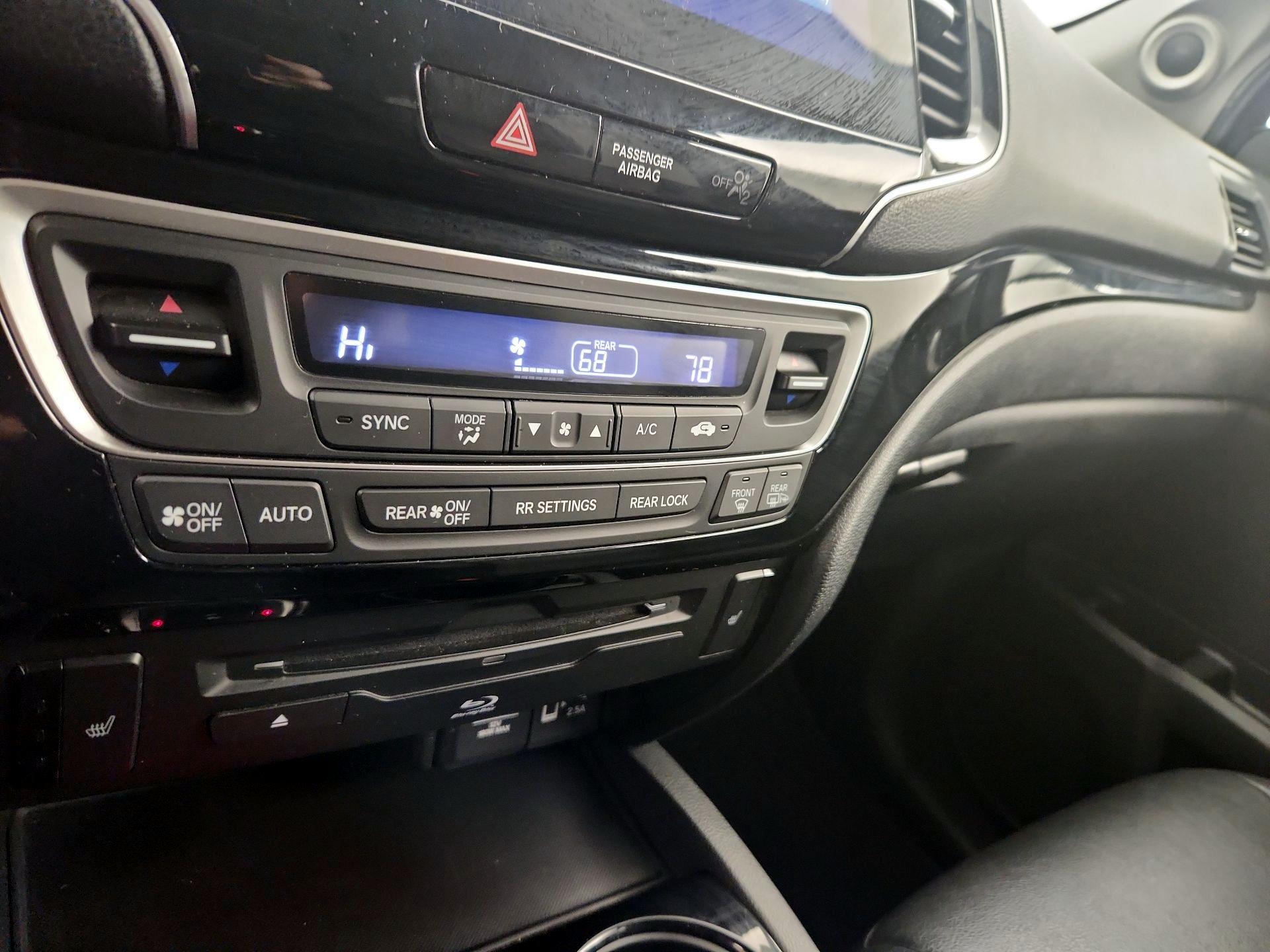 Thumbnail: 2022 Honda Pilot - 16