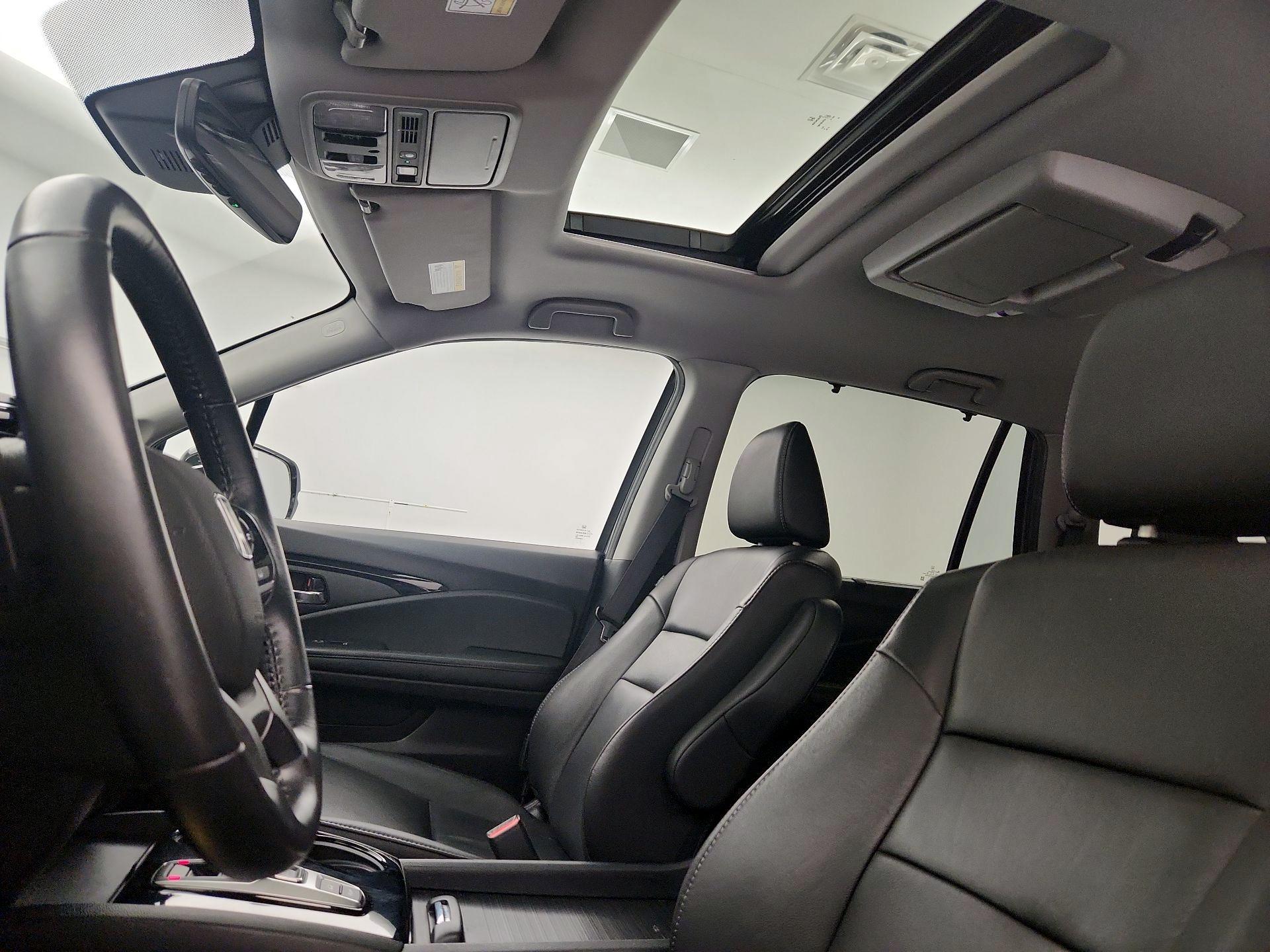 Thumbnail: 2022 Honda Pilot - 19