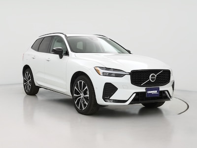 2023 Volvo XC60 B5 Ultimate Dark Theme