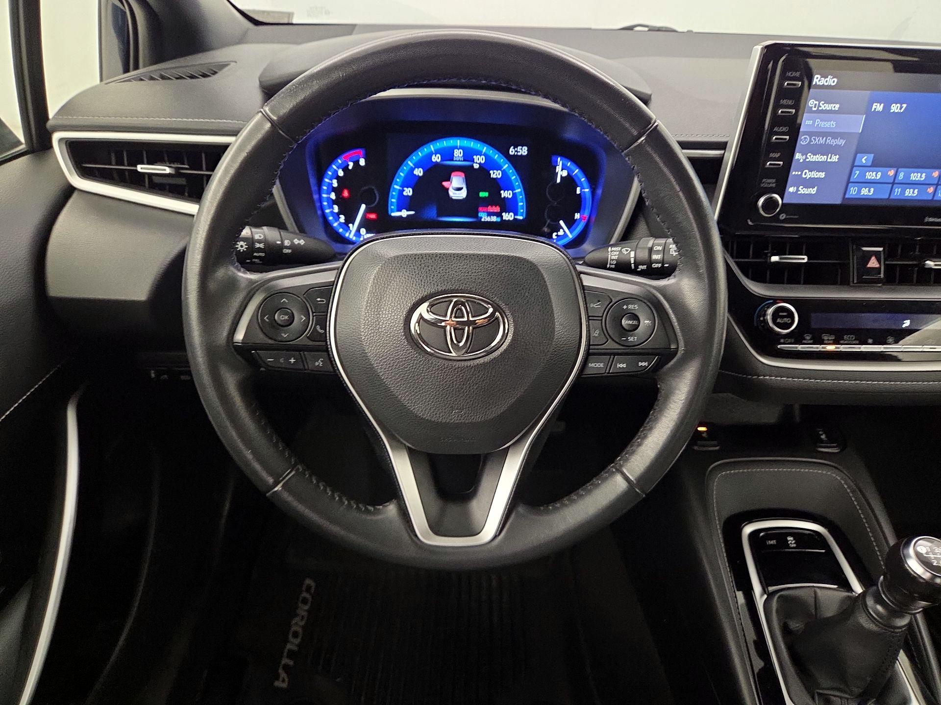 Thumbnail: 2021 Toyota Corolla - 10