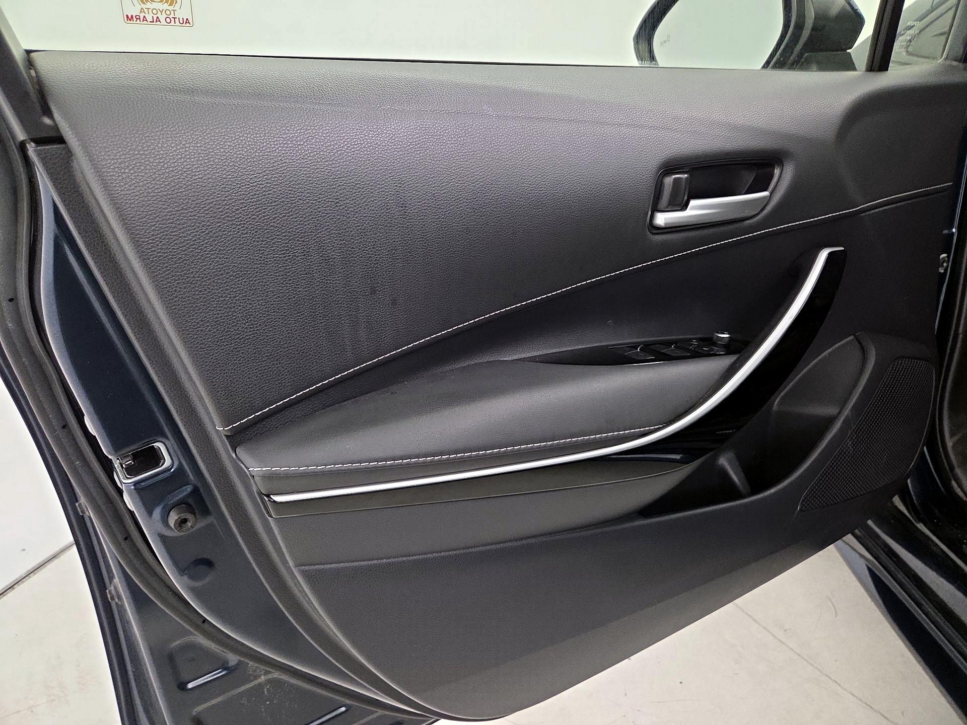 Thumbnail: 2021 Toyota Corolla - 12