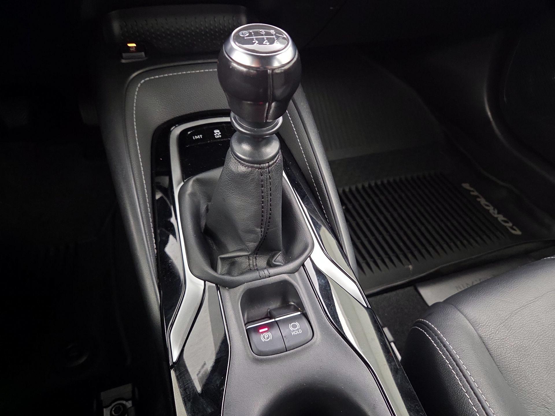 Thumbnail: 2021 Toyota Corolla - 17