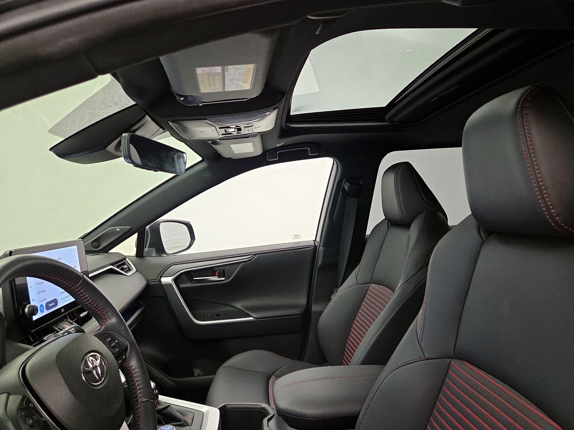 Thumbnail: 2024 Toyota RAV4 - 19