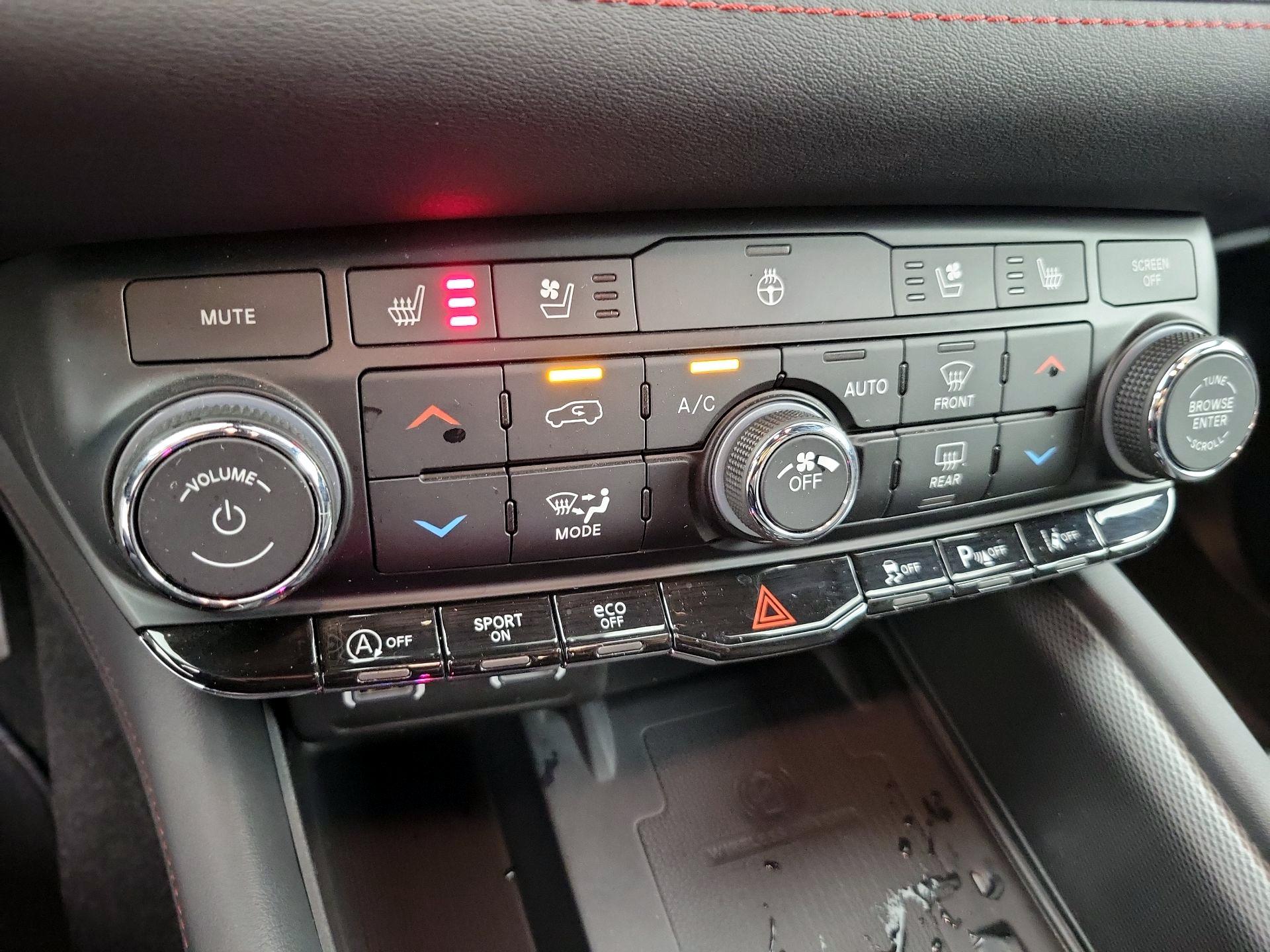 Thumbnail: 2024 Dodge Durango - 17