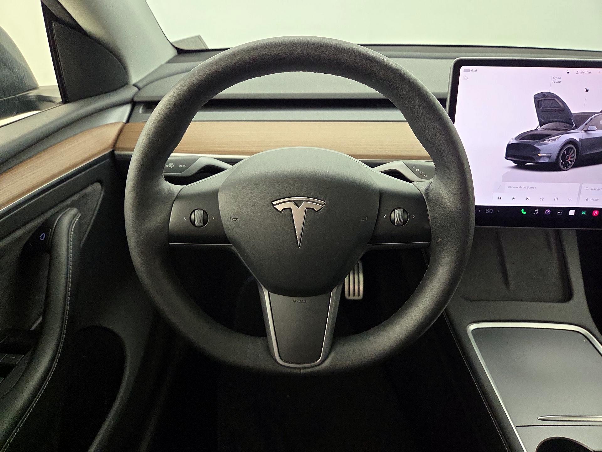 Thumbnail: 2022 Tesla Model Y - 10