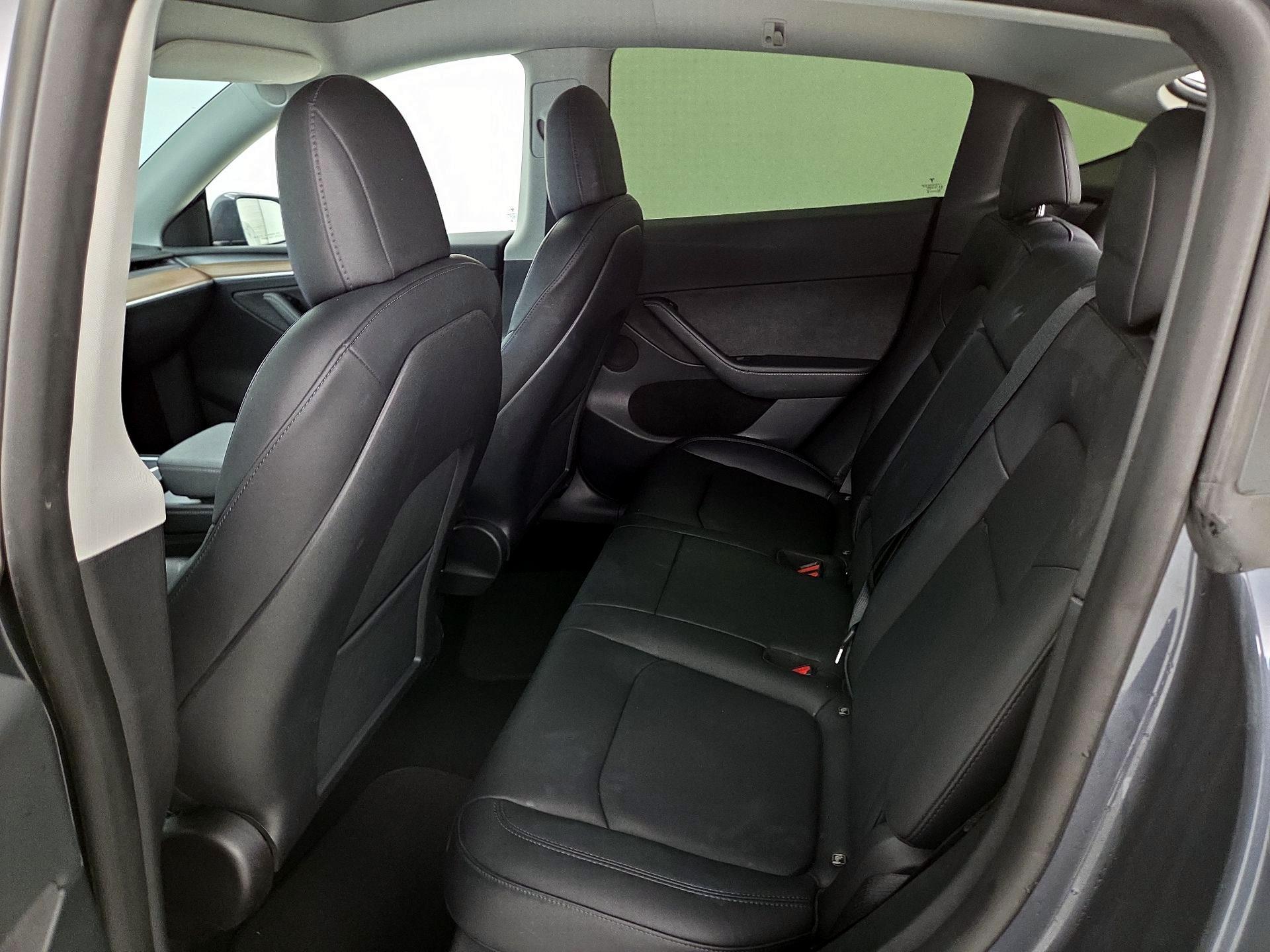 Thumbnail: 2022 Tesla Model Y - 18