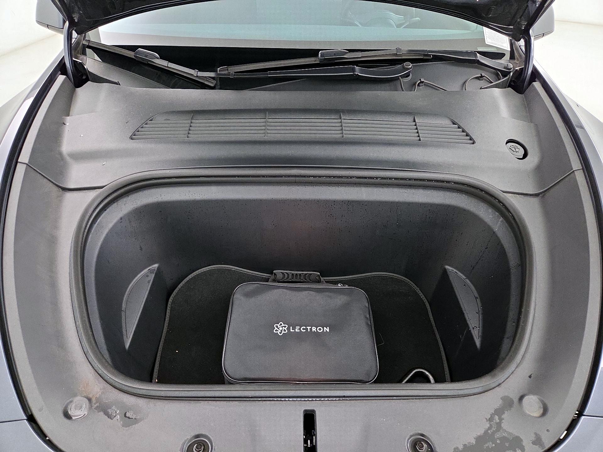 Thumbnail: 2022 Tesla Model Y - 20