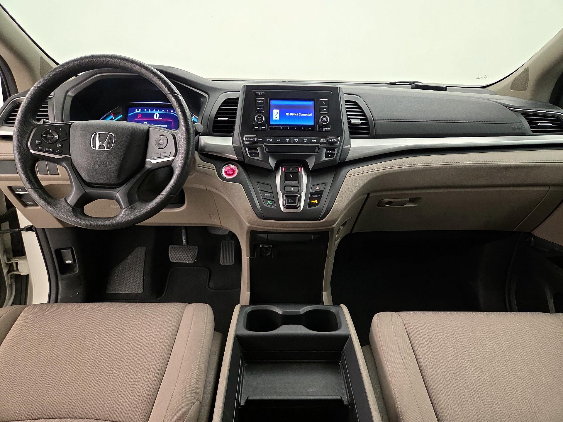 Thumbnail: 2018 Honda Odyssey - 9
