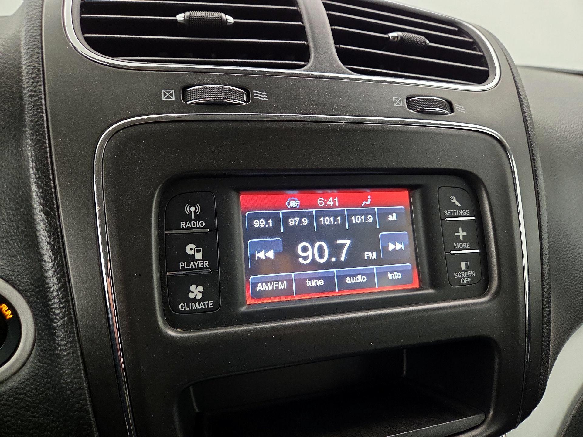 Thumbnail: 2015 Dodge Journey - 14