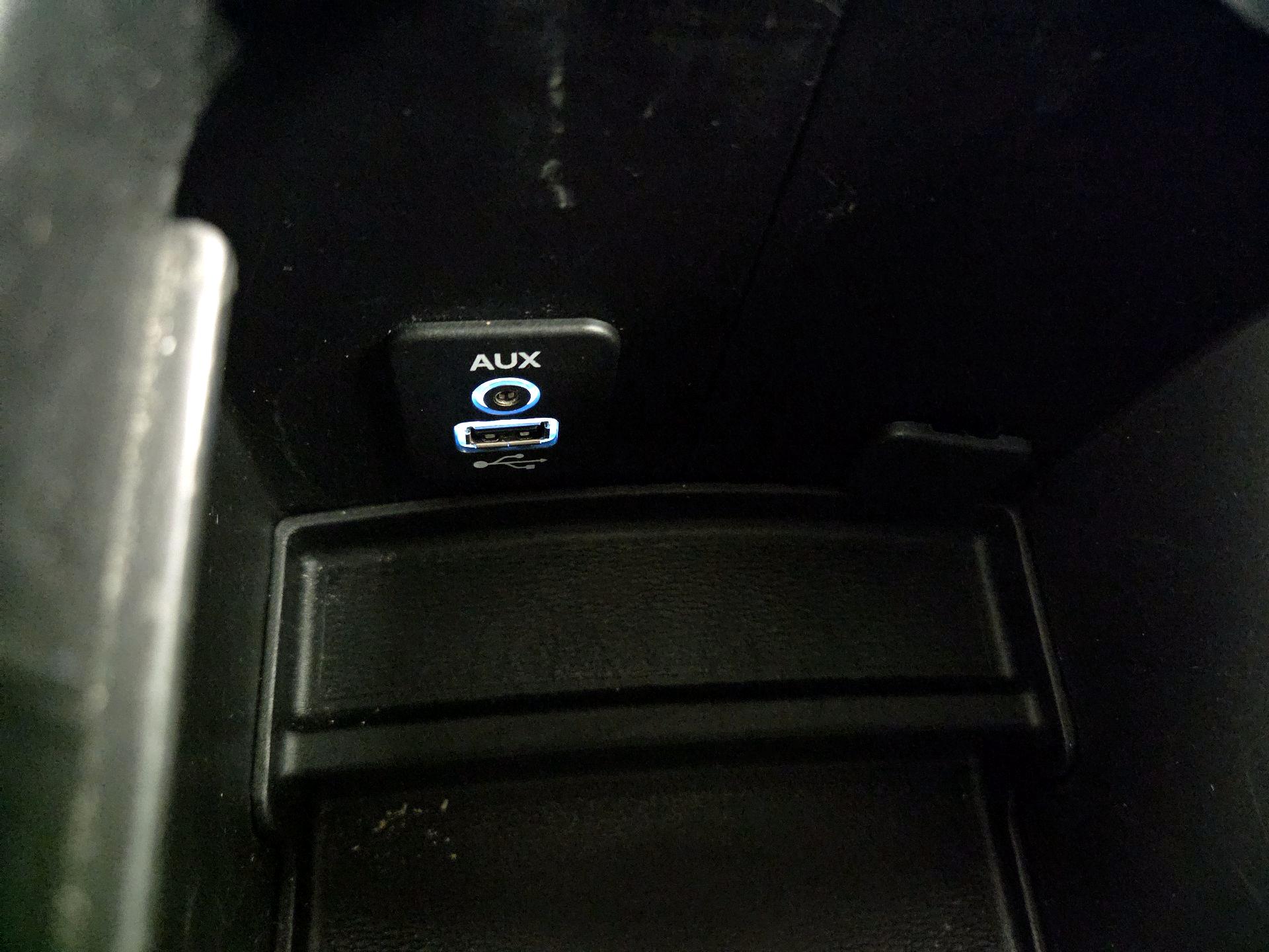 Thumbnail: 2015 Dodge Journey - 17