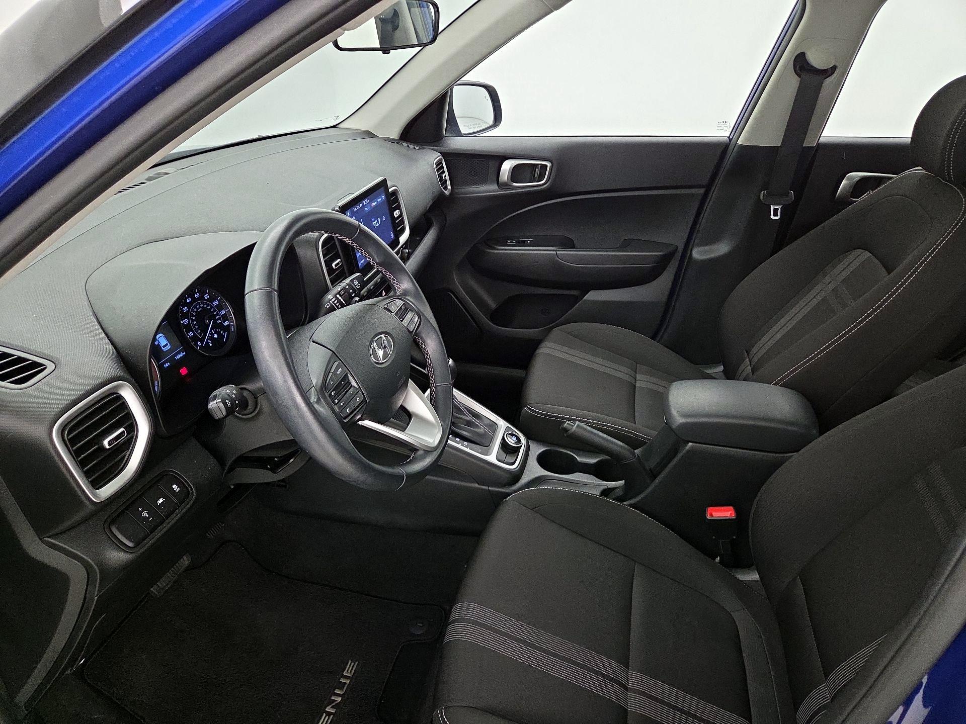 Thumbnail: 2022 Hyundai Venue - 11