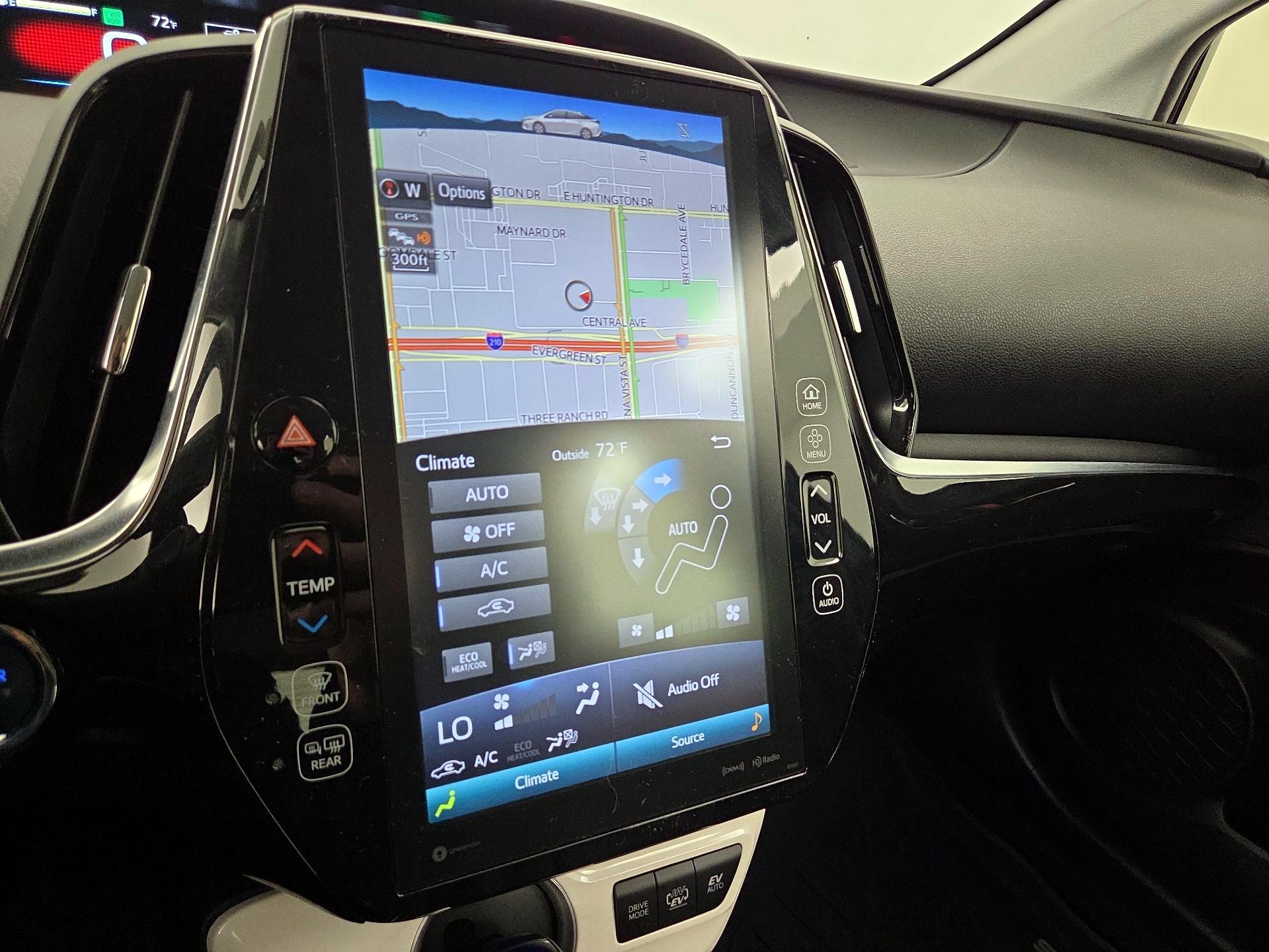 Thumbnail: 2017 Toyota Prius Prime - 17