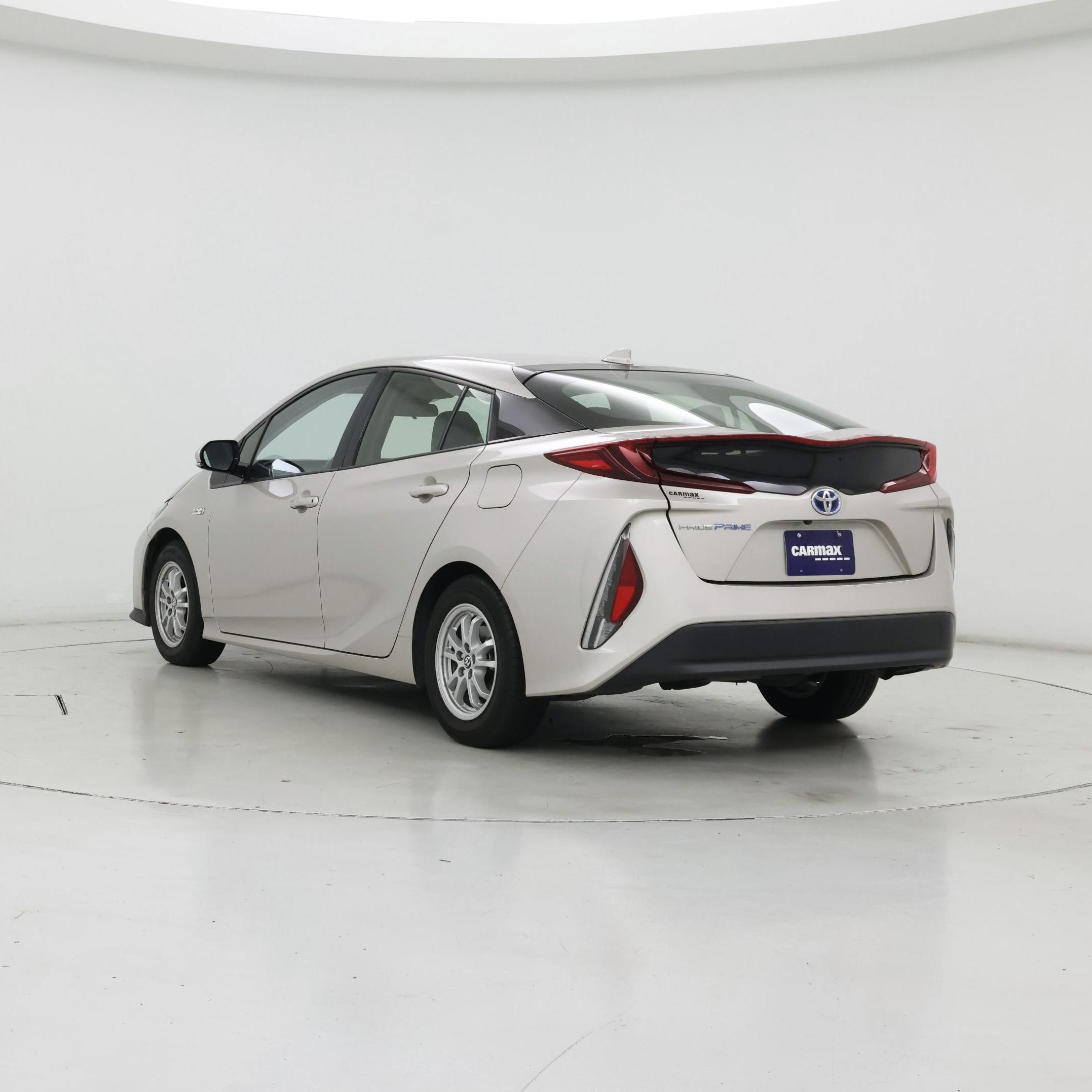 Thumbnail: 2017 Toyota Prius Prime - 2